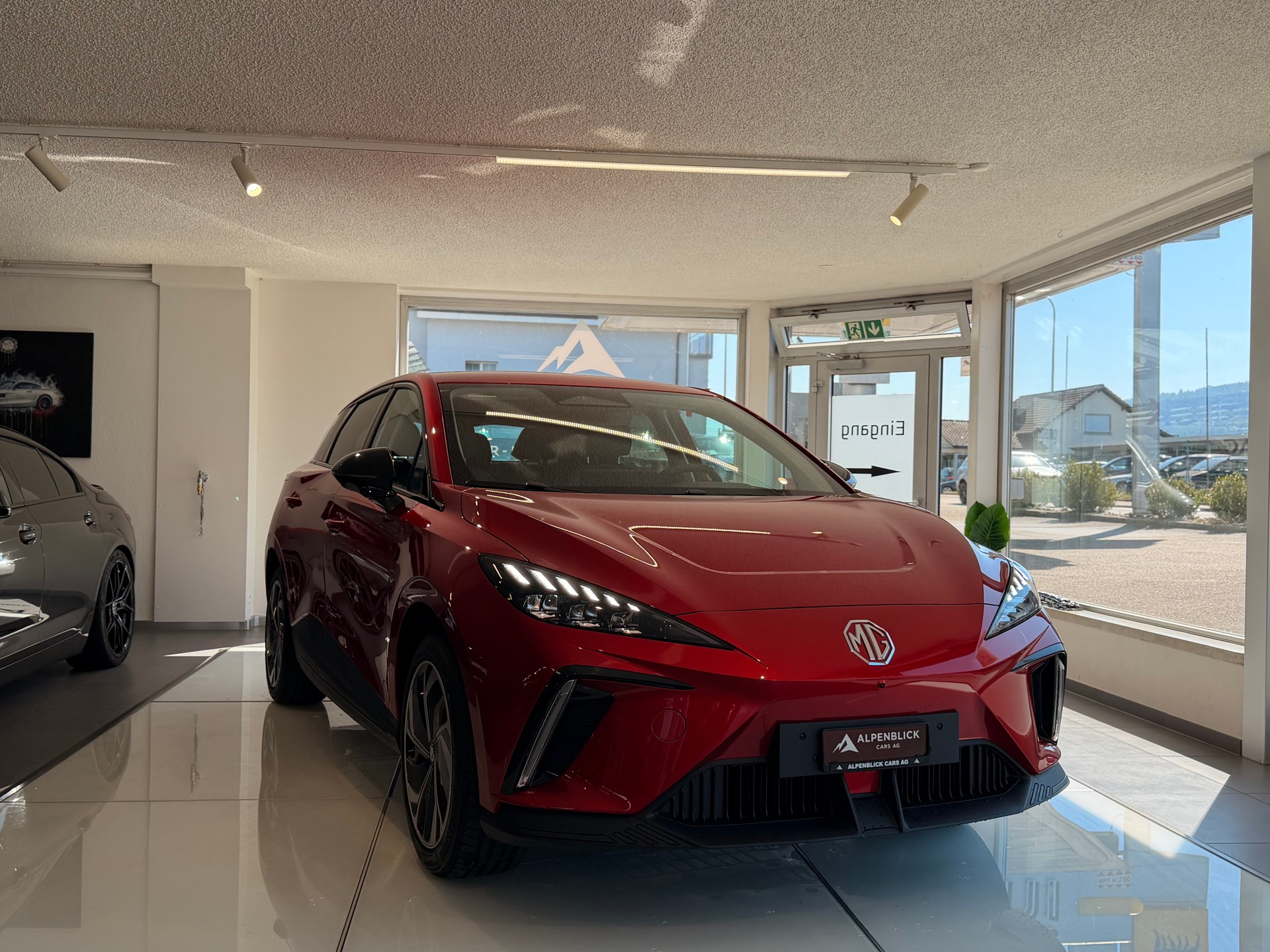 MG 4 EV 64kWh Premium-image-0