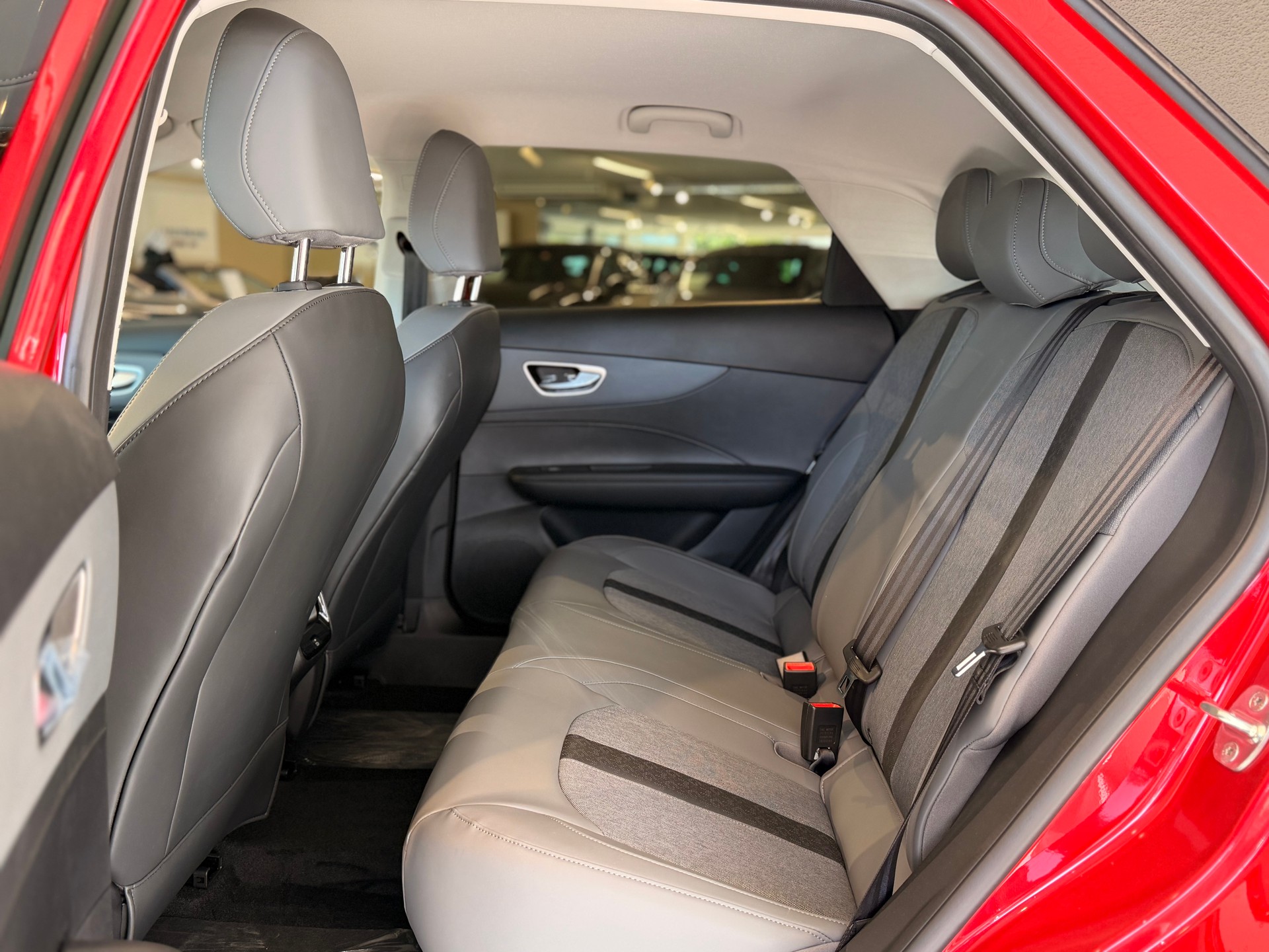 MG 4 EV 64kWh Premium-image-16