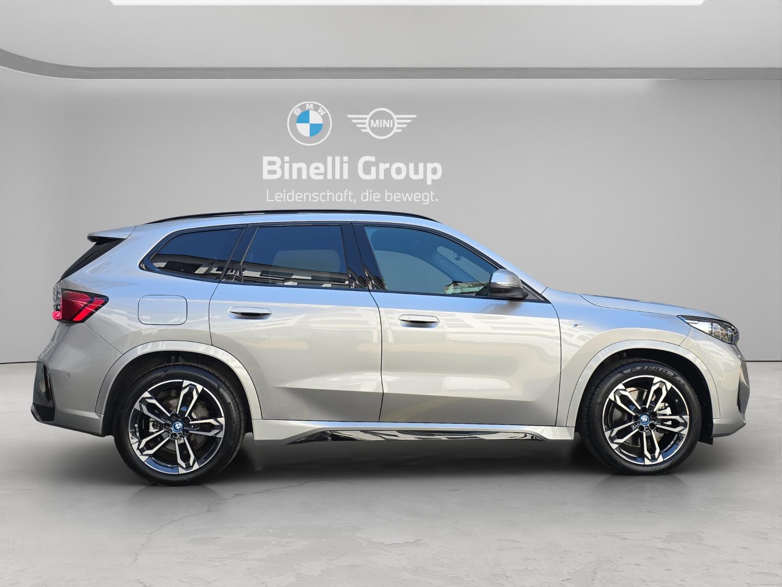 BMW iX1 30 xDrive M-Sport Paket-image-6