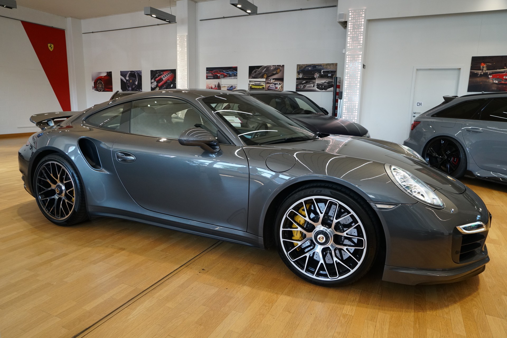 PORSCHE 911 Turbo S PDK Porsche Approved-image-11
