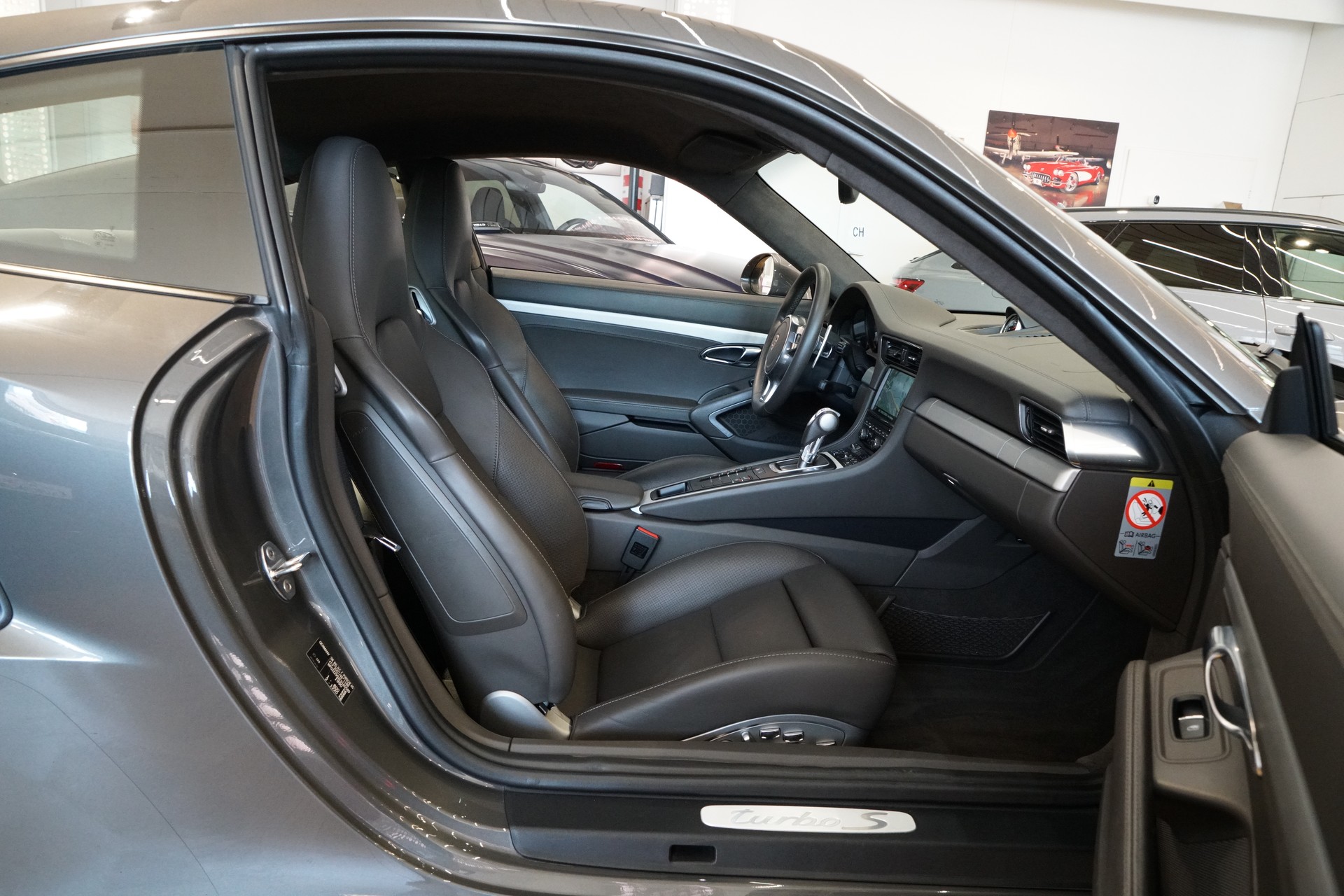 PORSCHE 911 Turbo S PDK Porsche Approved-image-20