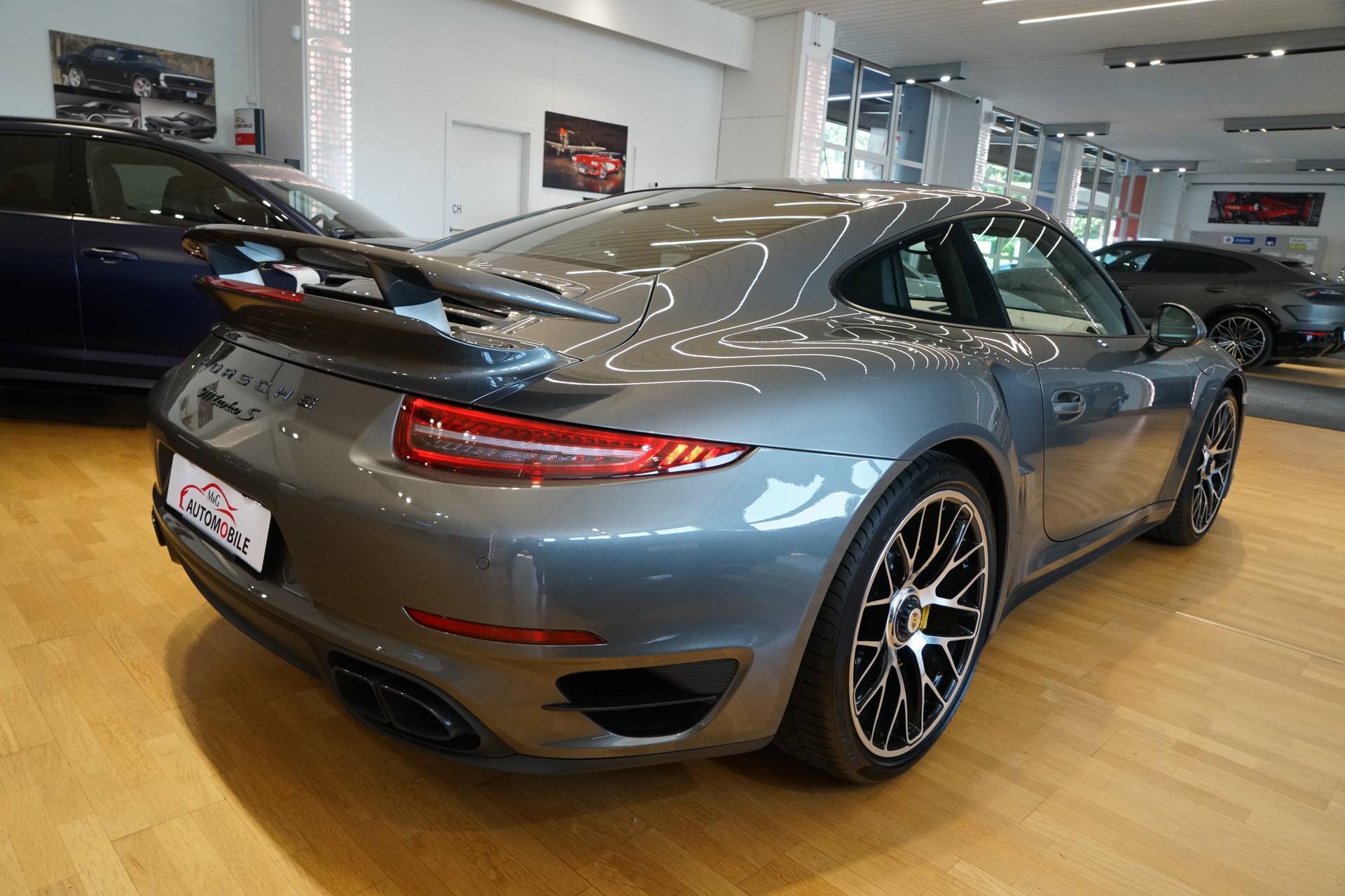 PORSCHE 911 Turbo S PDK Porsche Approved-image-6