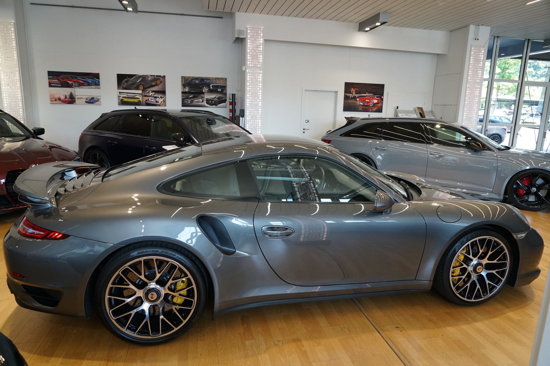 PORSCHE 911 Turbo S PDK Porsche Approved-image-9
