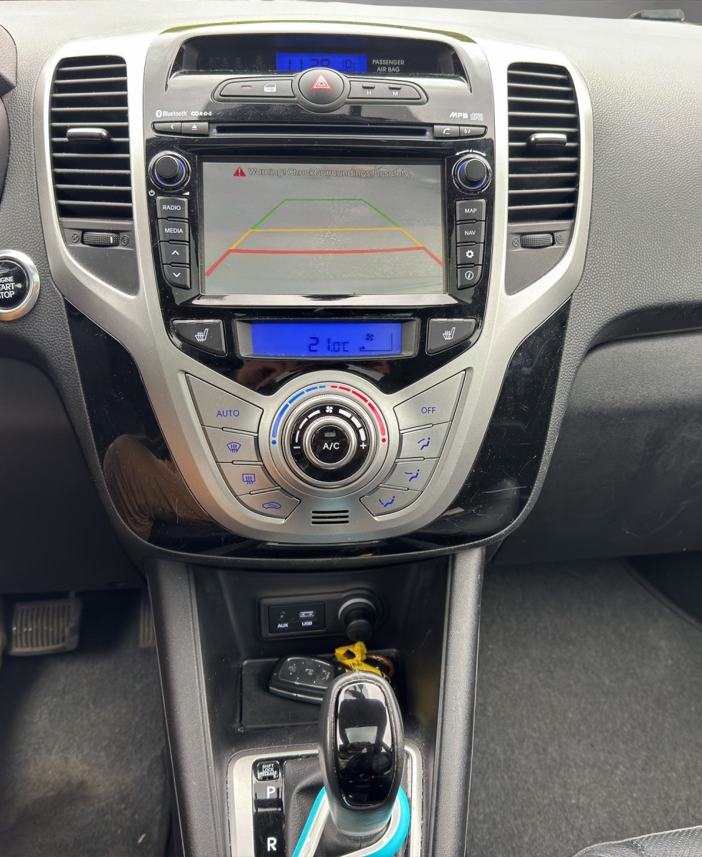 HYUNDAI iX20 1.6 Vertex Automatic-image-10