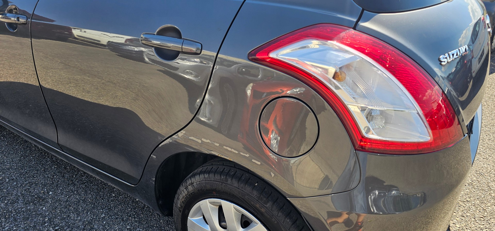 SUZUKI Swift 1.2i 16V GL 4x4-image-8