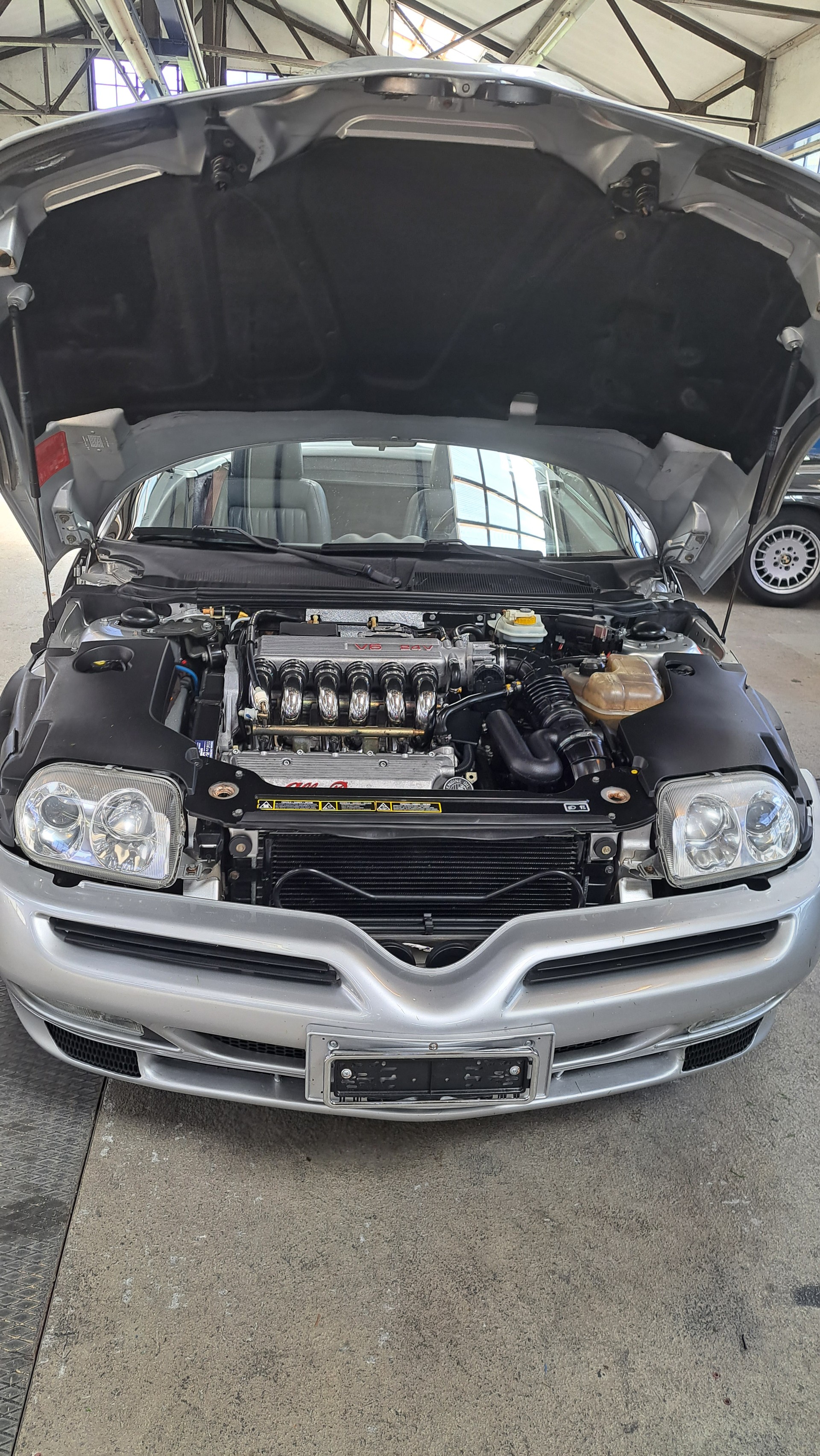ALFA ROMEO 3.0 V6 24V L-image-1