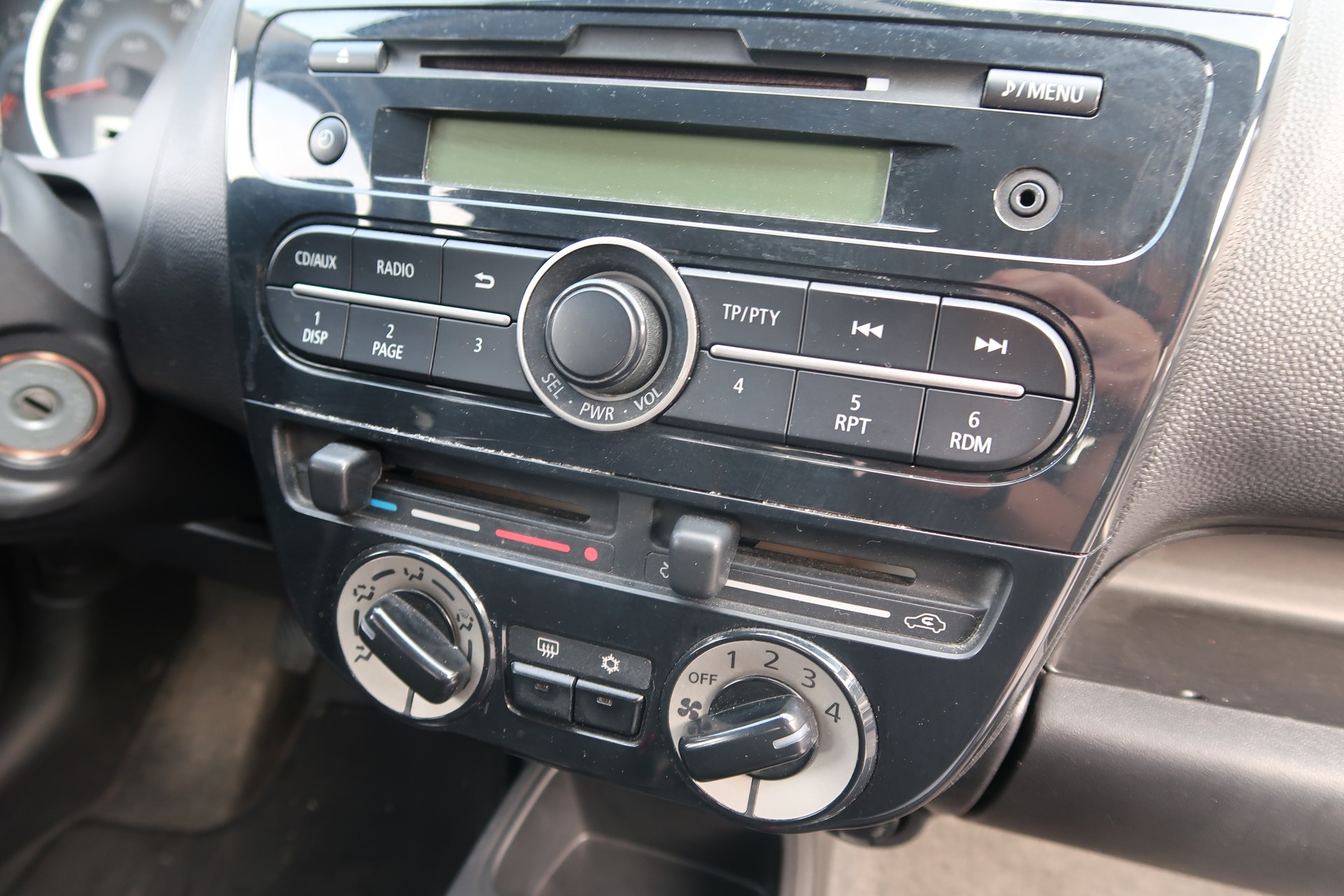 MITSUBISHI Space Star 1.0 Inform-image-12
