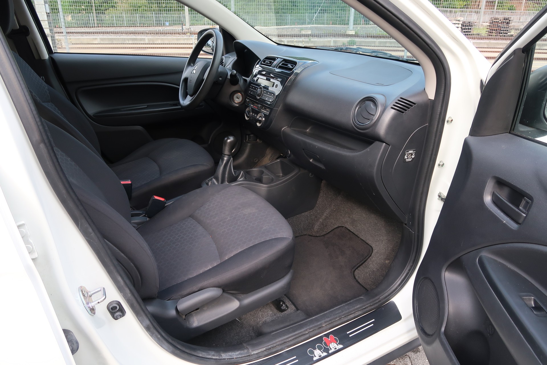 MITSUBISHI Space Star 1.0 Inform-image-10