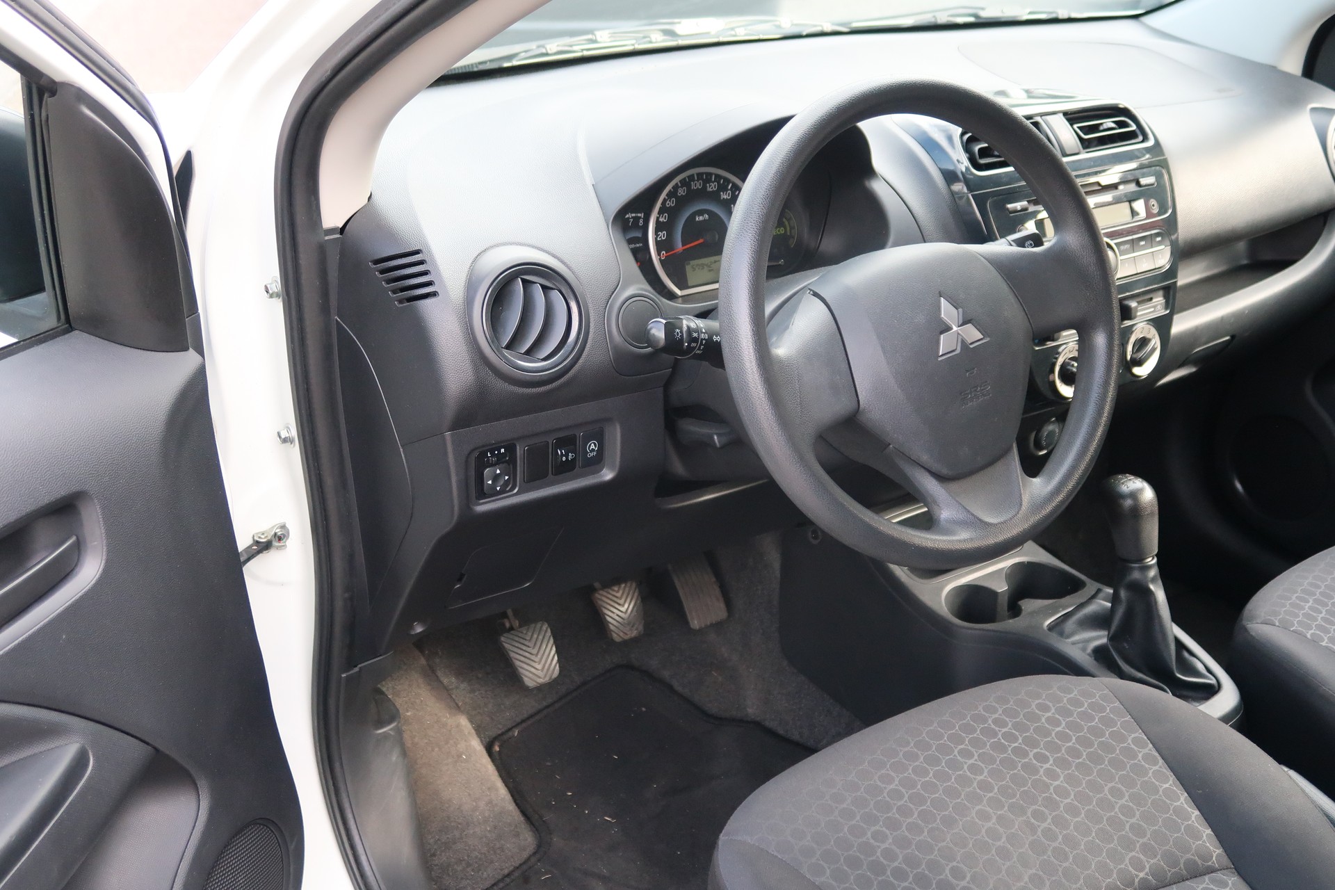 MITSUBISHI Space Star 1.0 Inform-image-7