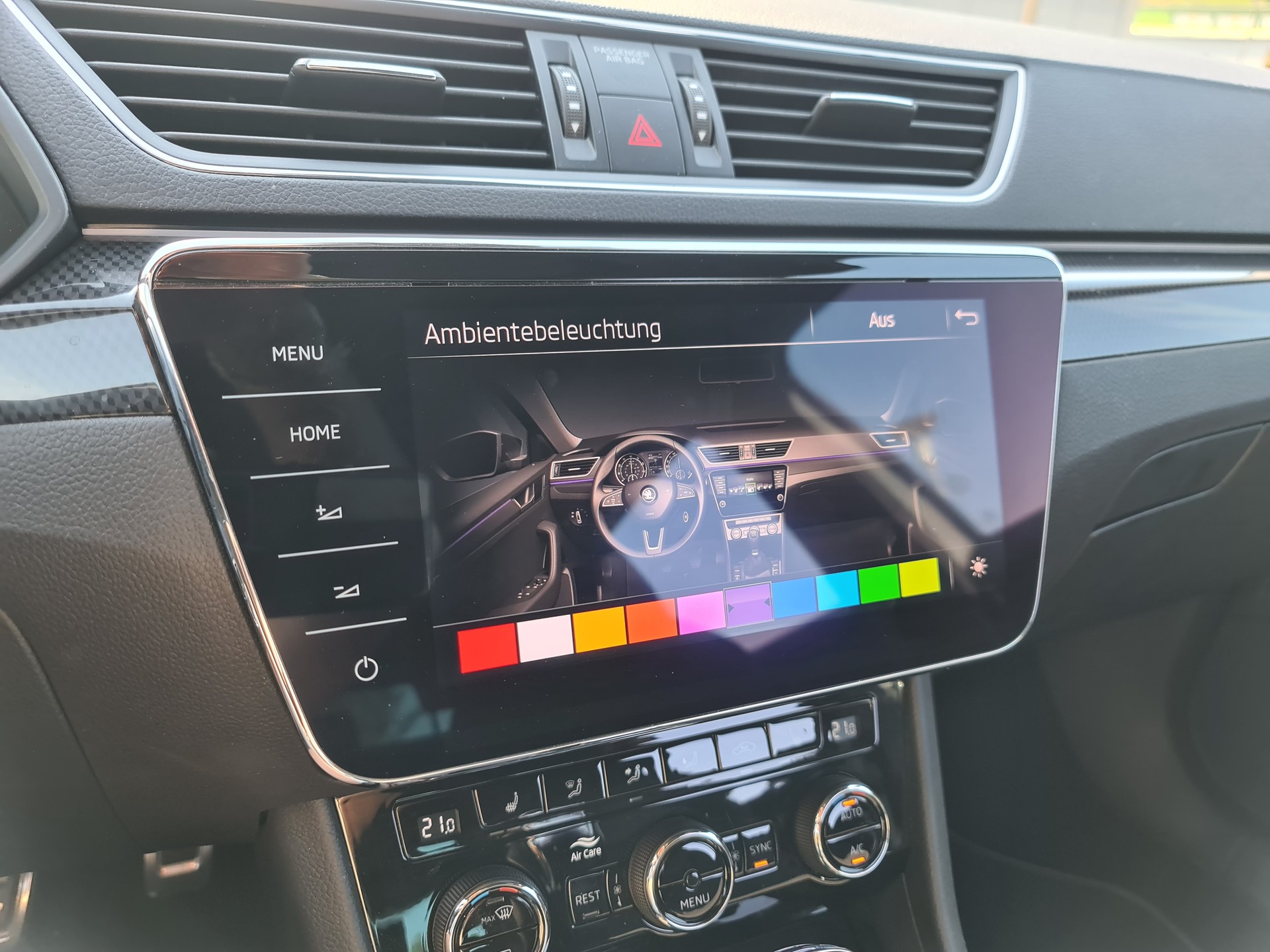 SKODA Superb Combi 2.0 TSI SportLine+ DSG 4x4-image-9