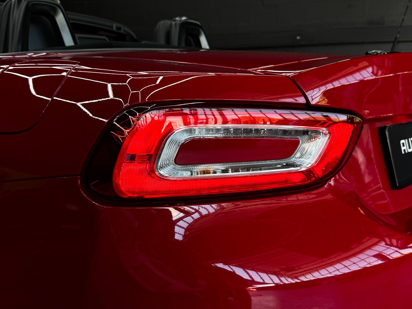 FIAT 124 Spider 1.4 TB Lusso Automatic-image-7
