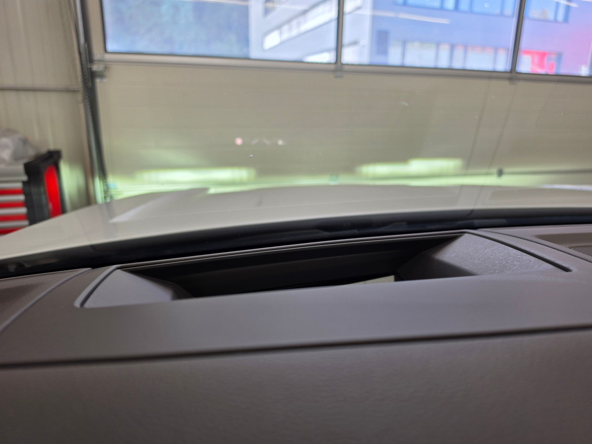 VW Touareg 3.0 TDI Atmosphere R-LINE Exterieur Tiptronic-image-6