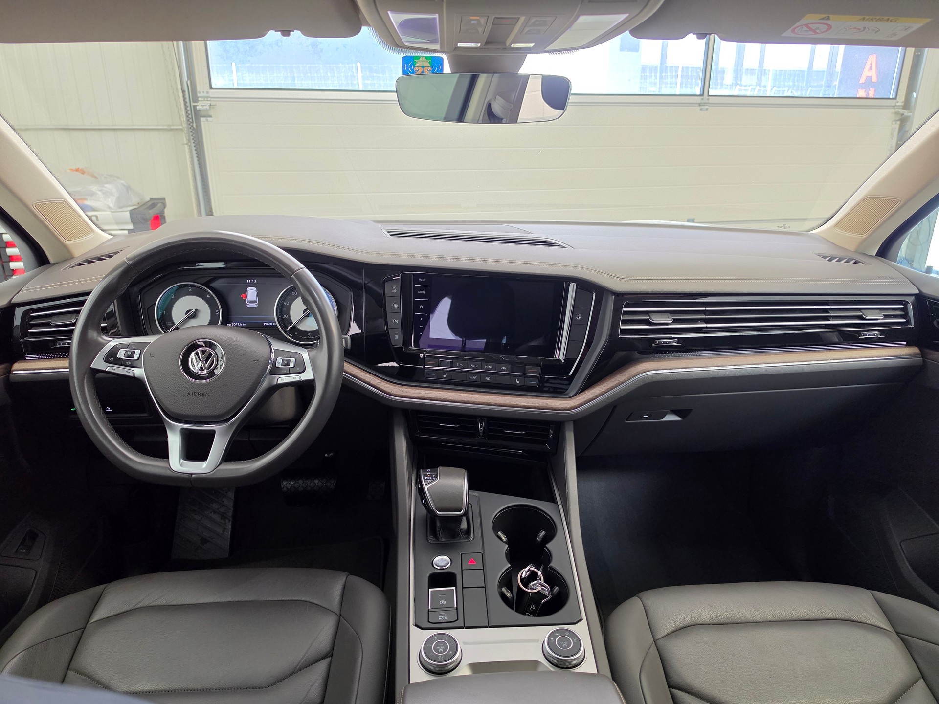 VW Touareg 3.0 TDI Atmosphere R-LINE Exterieur Tiptronic-image-5
