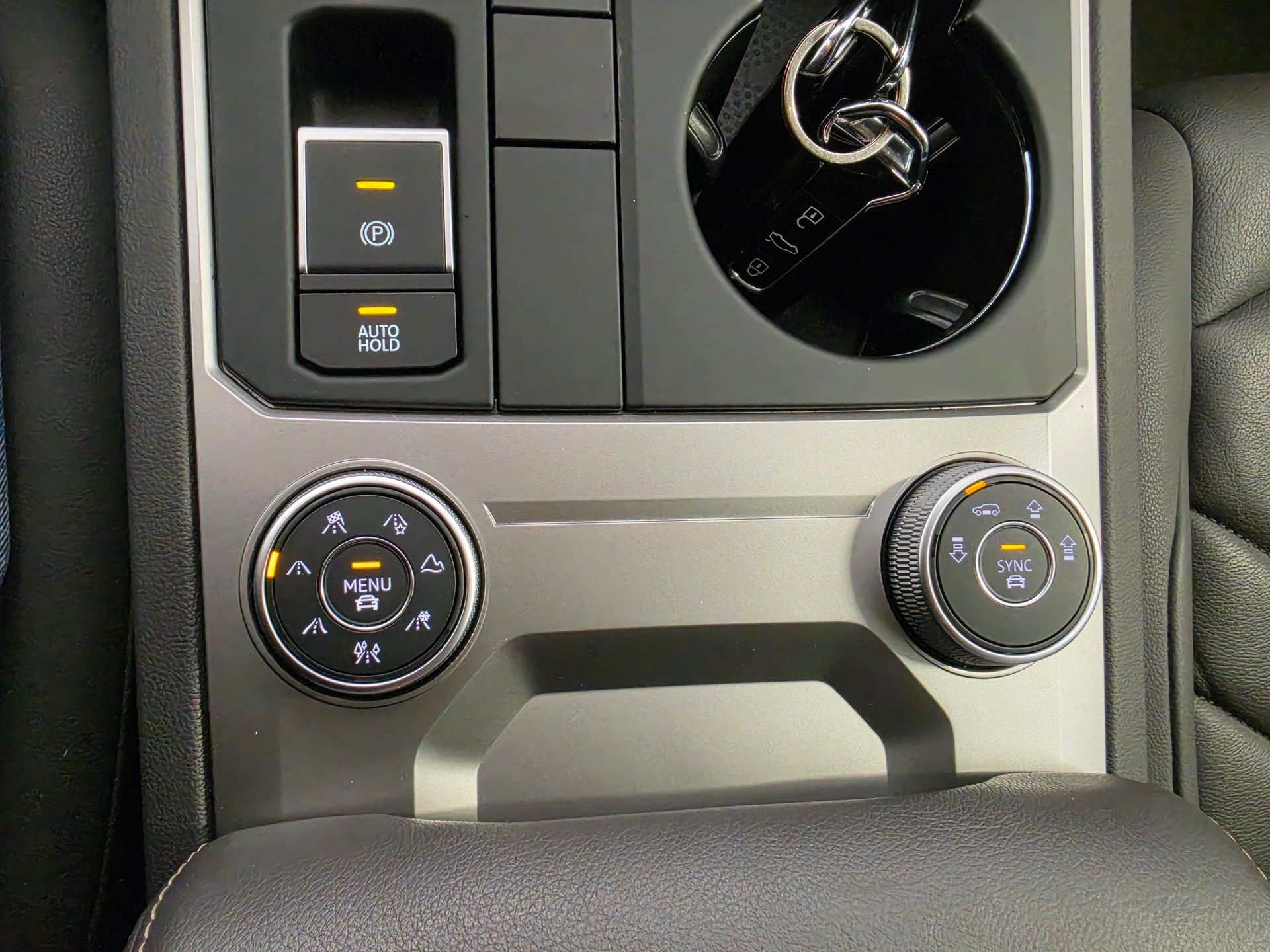 VW Touareg 3.0 TDI Atmosphere R-LINE Exterieur Tiptronic-image-11