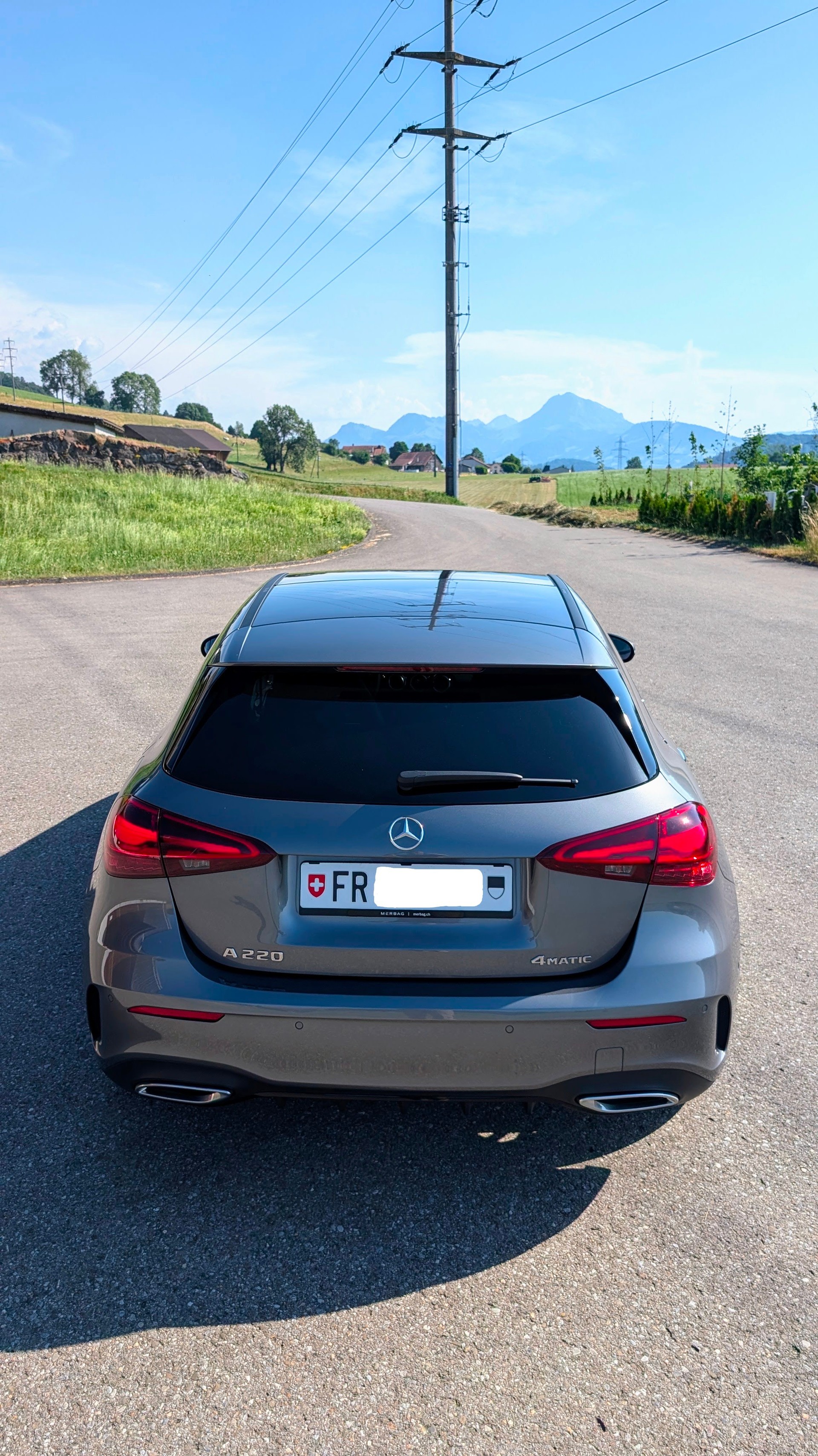 MERCEDES-BENZ A220 4Matic AMG Line Premium Plus-image-3