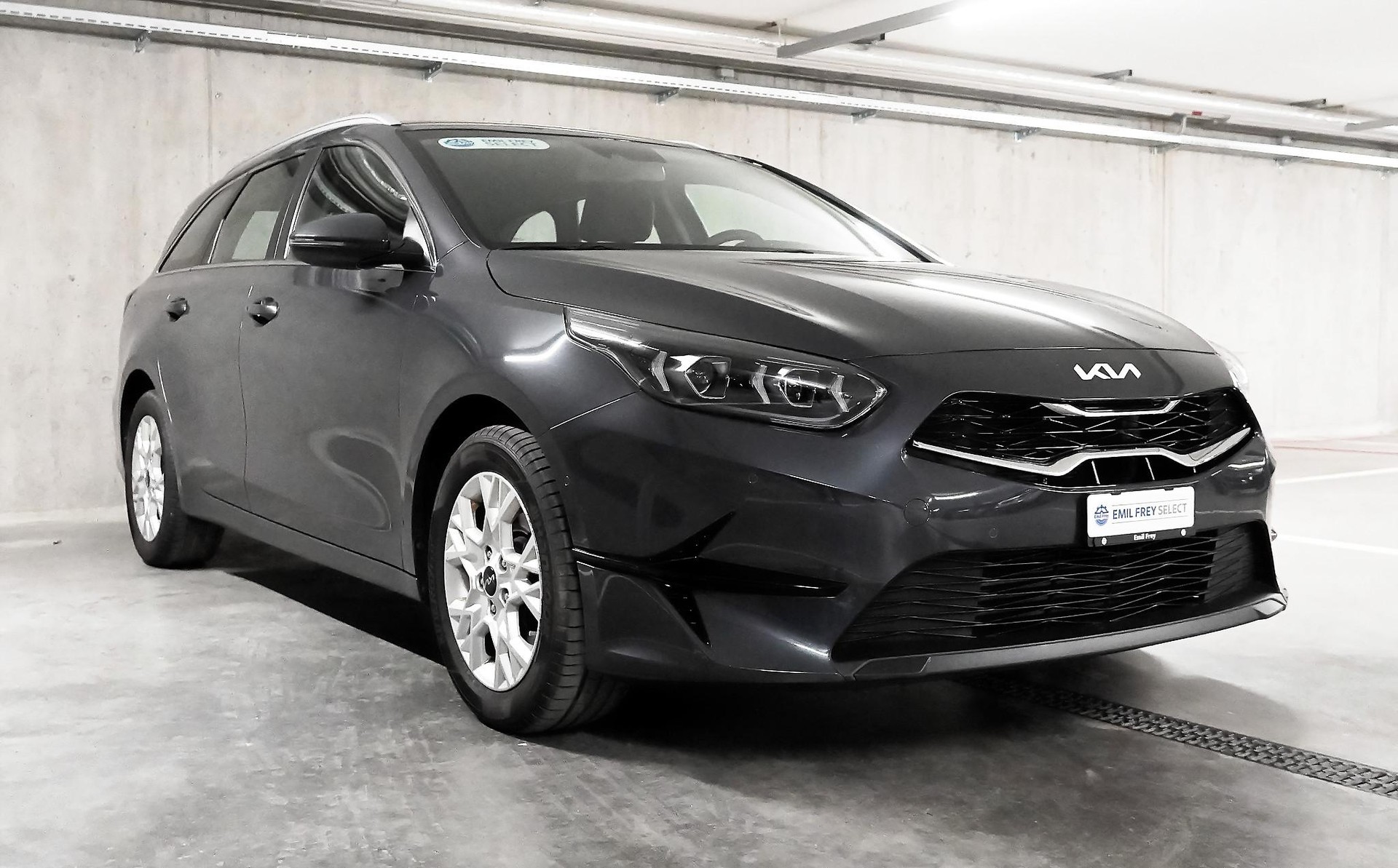 KIA Ceed SW 1.5 T-GDi Power-image-9