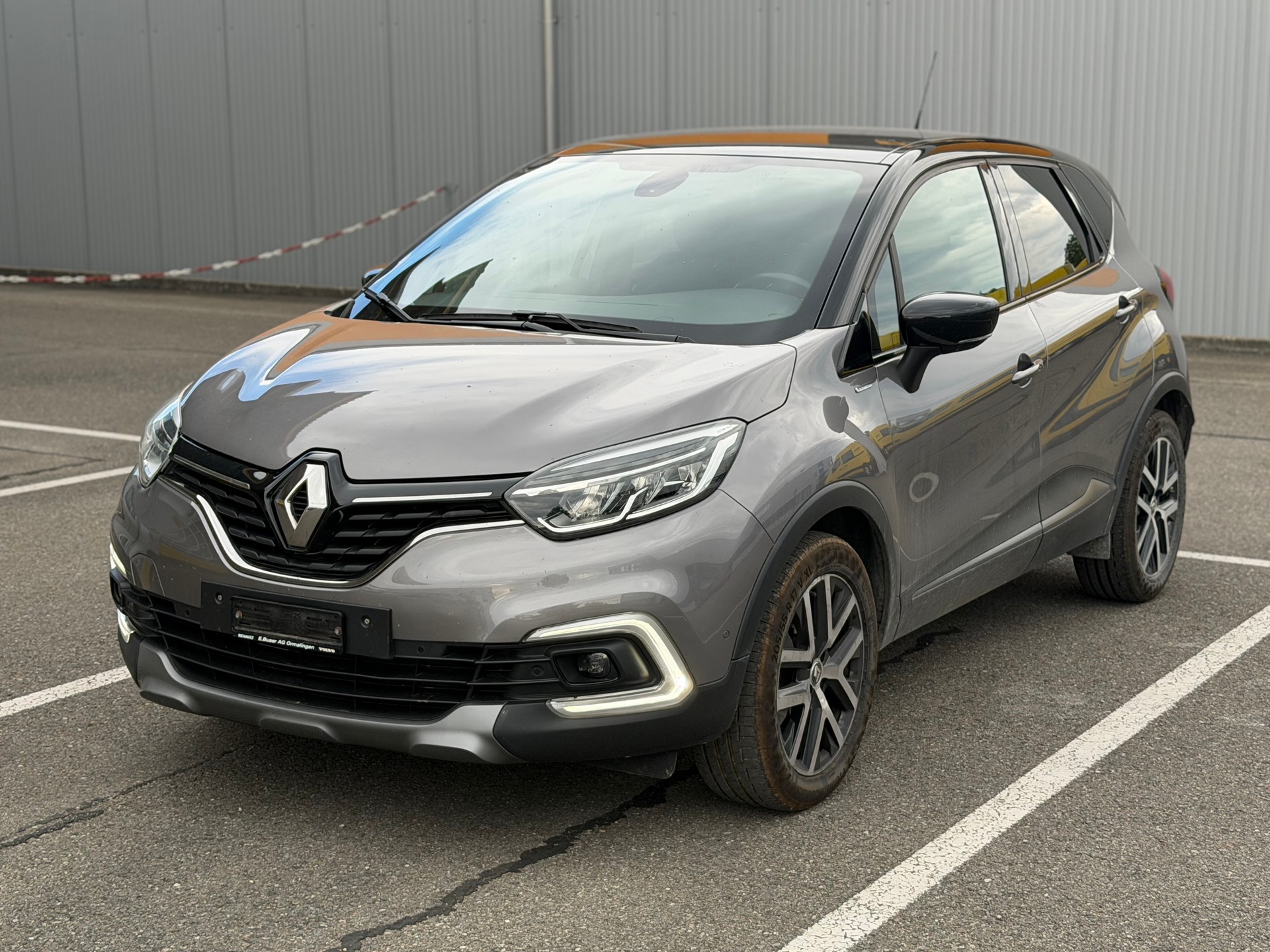 RENAULT Captur 1.3 T 16V S-Edition EDC-image-3