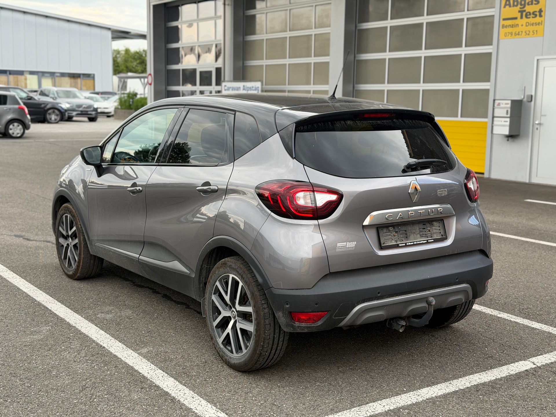 RENAULT Captur 1.3 T 16V S-Edition EDC-image-4