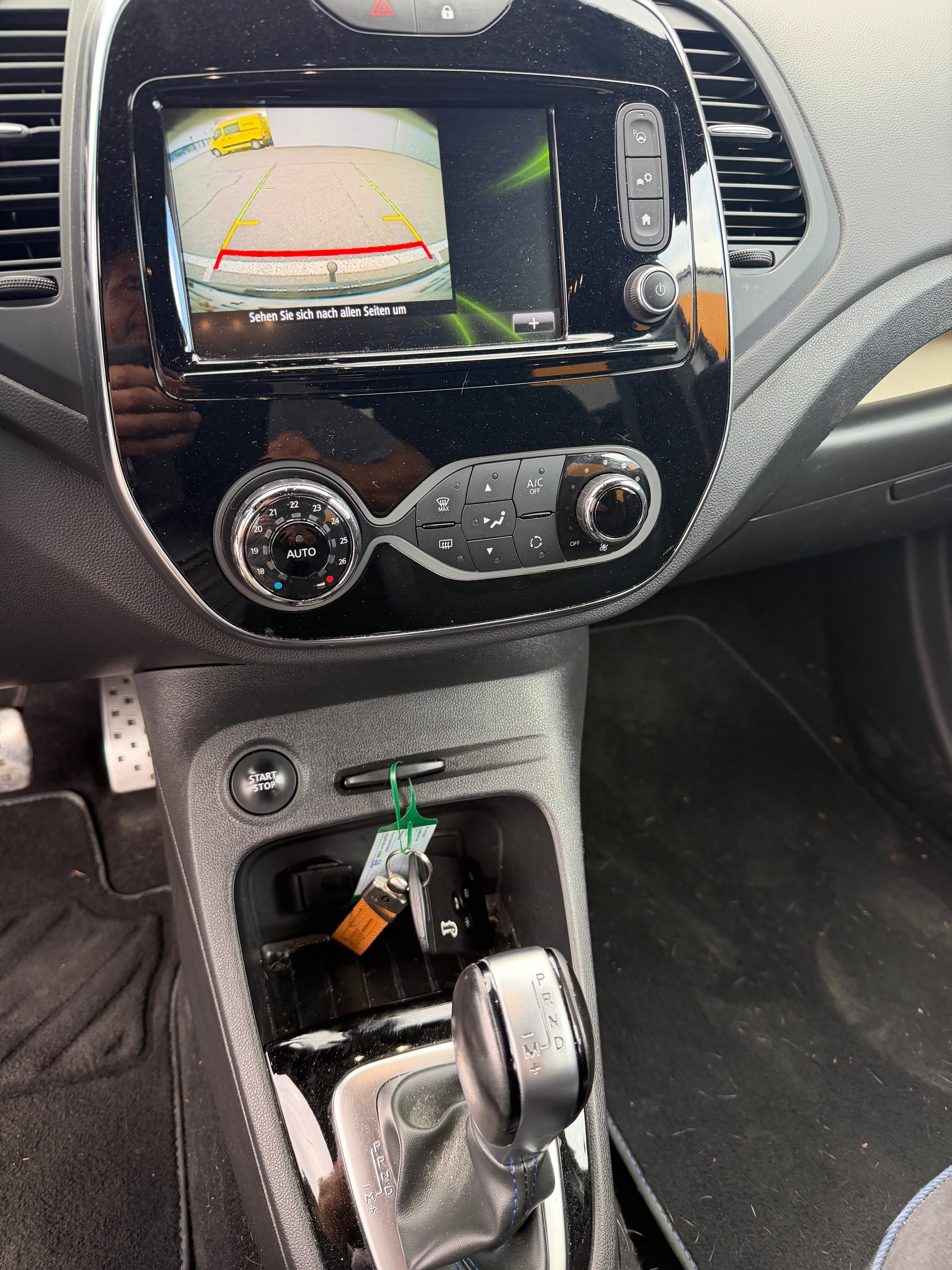 RENAULT Captur 1.3 T 16V S-Edition EDC-image-12