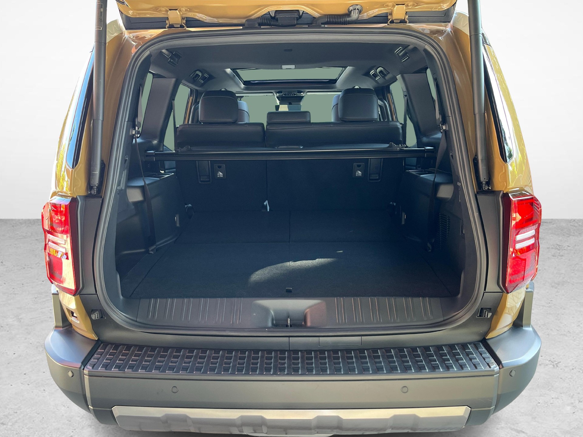 TOYOTA Land Cruiser 2.8 D 230 First Edition-image-11