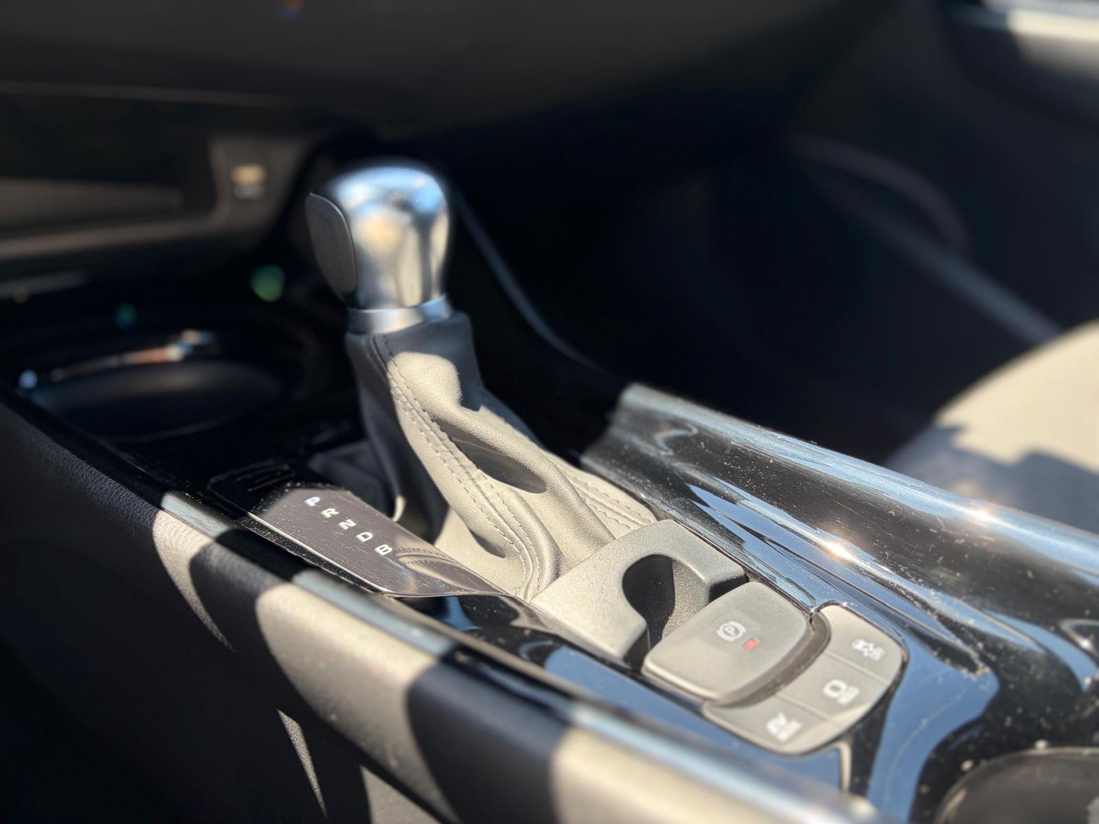 TOYOTA C-HR 1.8 HSD CVT Trend-image-21