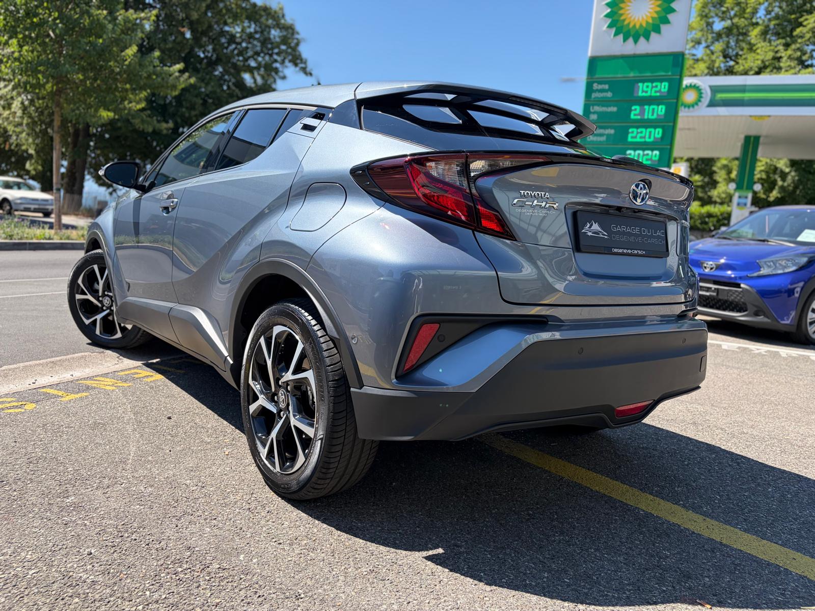 TOYOTA C-HR 1.8 HSD CVT Trend-image-2
