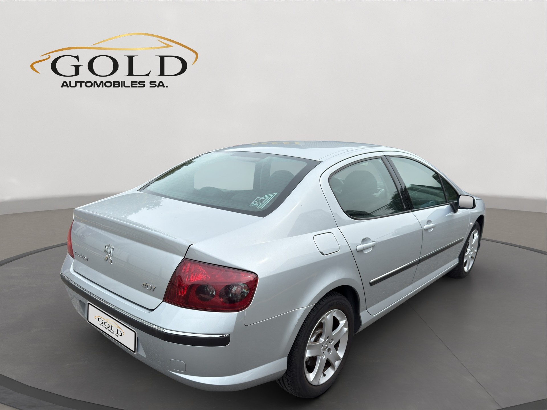 PEUGEOT 407 2.0 ST Dynamic-image-1