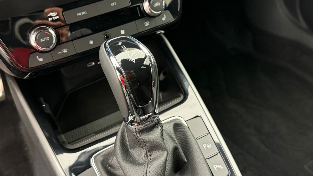 SKODA Fabia 1.5 TSI Monte Carlo DSG-image-10