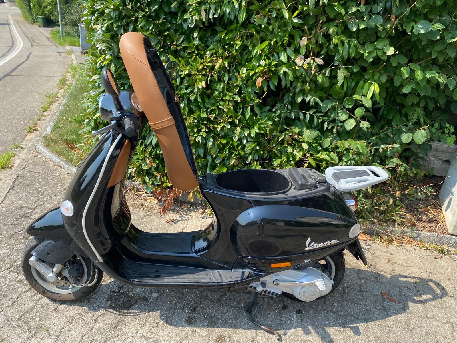 PIAGGIO Vespa 125 ET4-image-2