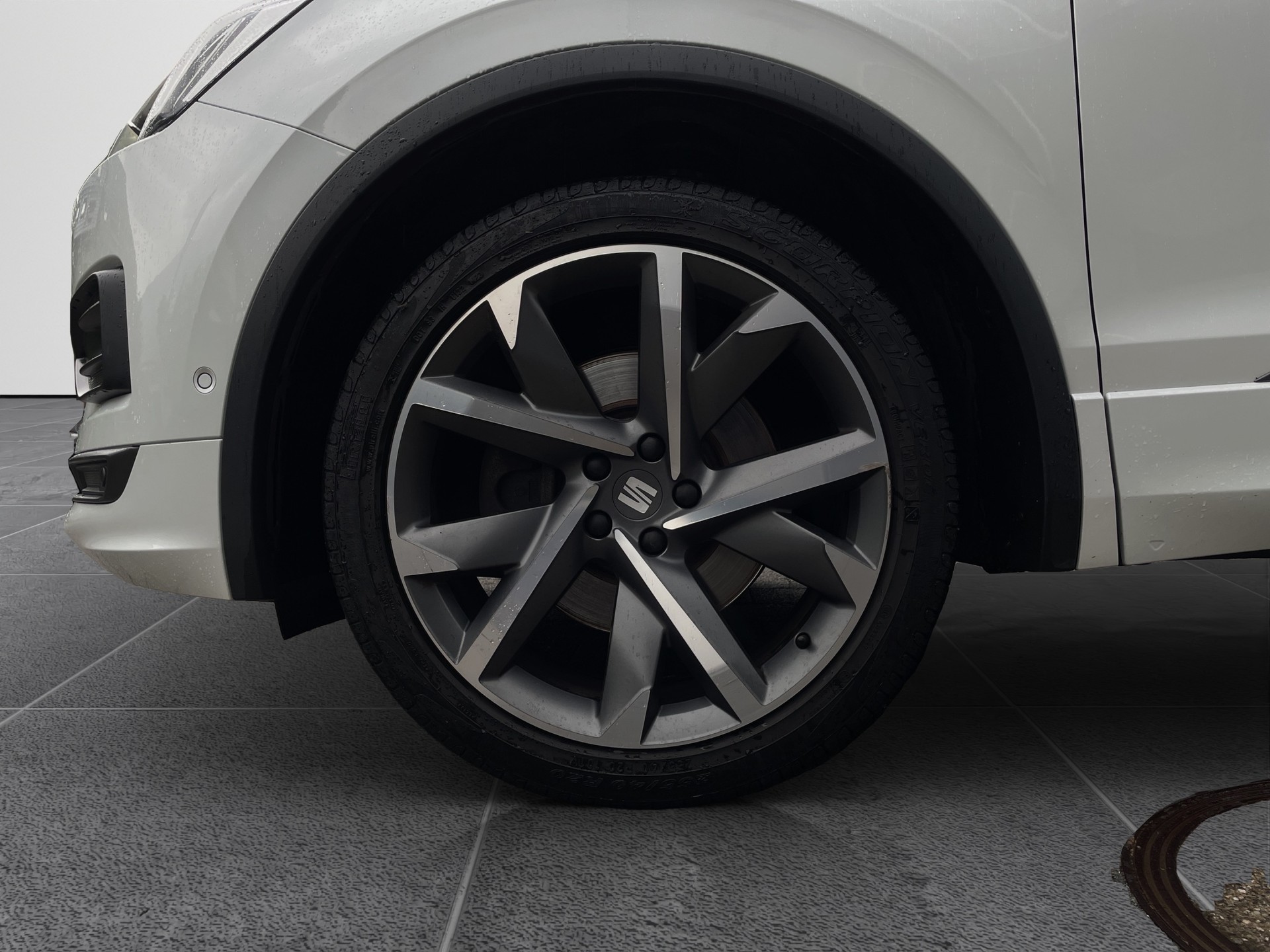 SEAT Tarraco 2.0 TSI 4Drive DSG Swiss FR-image-19
