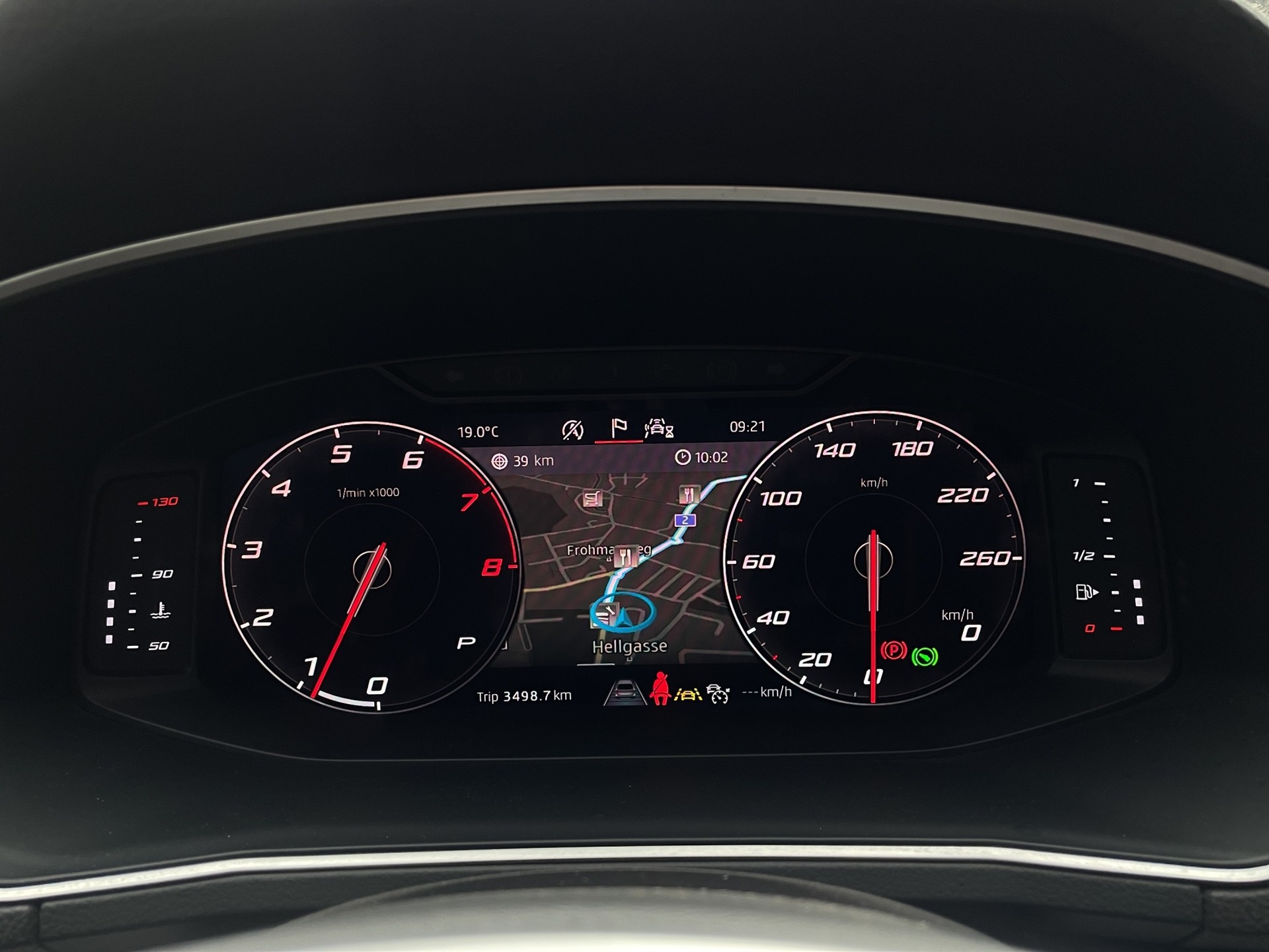 SEAT Tarraco 2.0 TSI 4Drive DSG Swiss FR-image-26