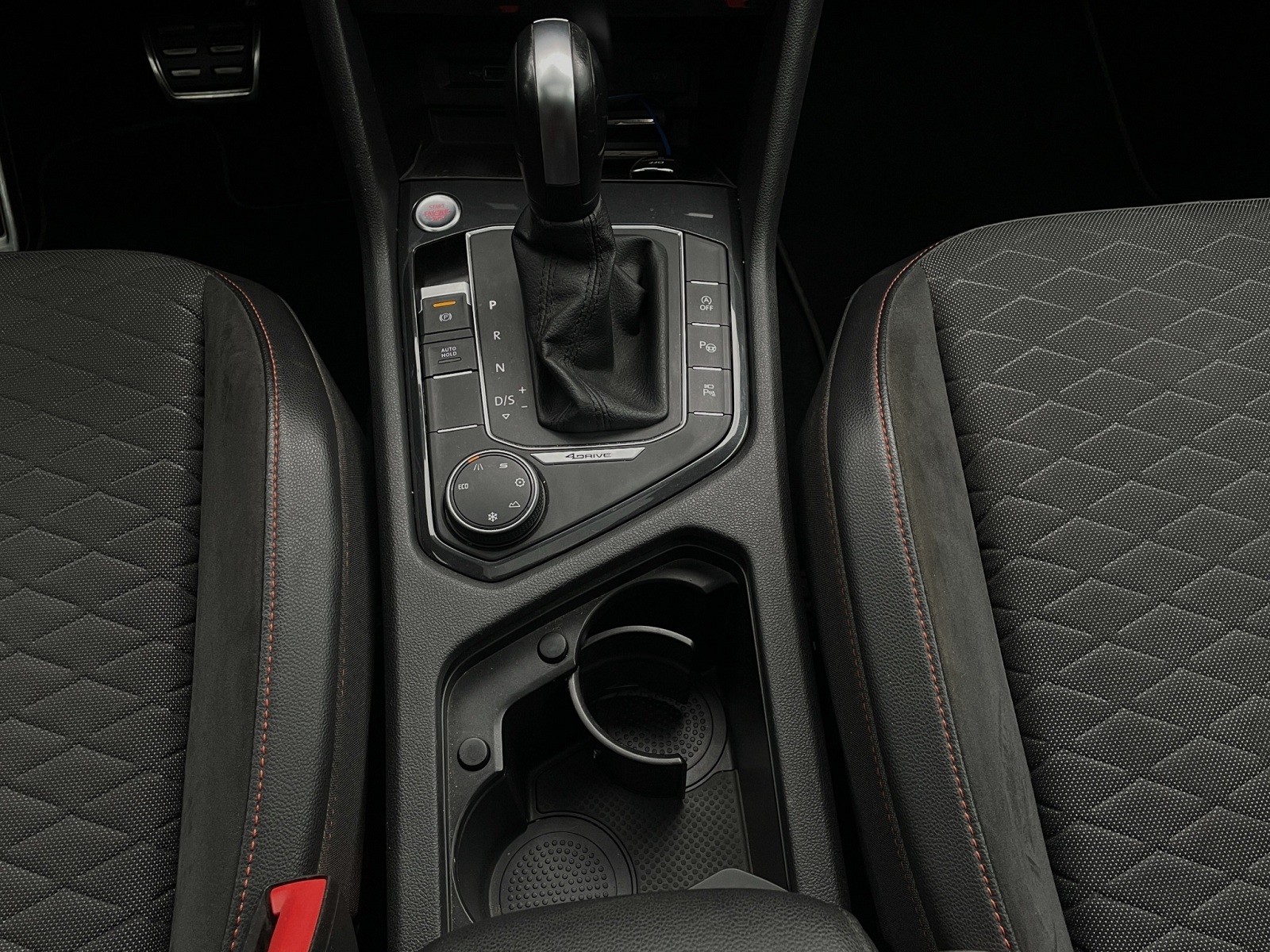 SEAT Tarraco 2.0 TSI 4Drive DSG Swiss FR-image-14