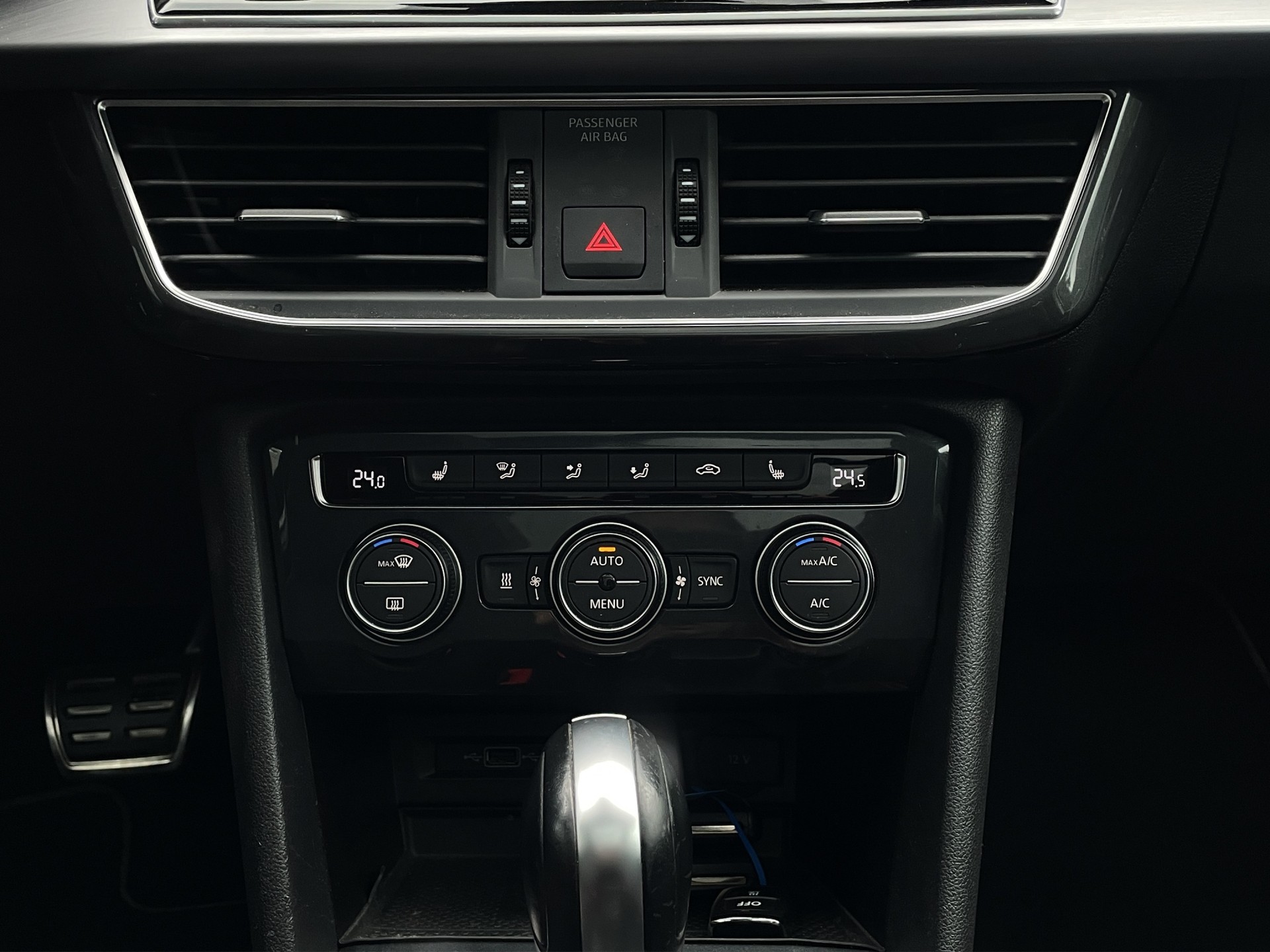 SEAT Tarraco 2.0 TSI 4Drive DSG Swiss FR-image-15