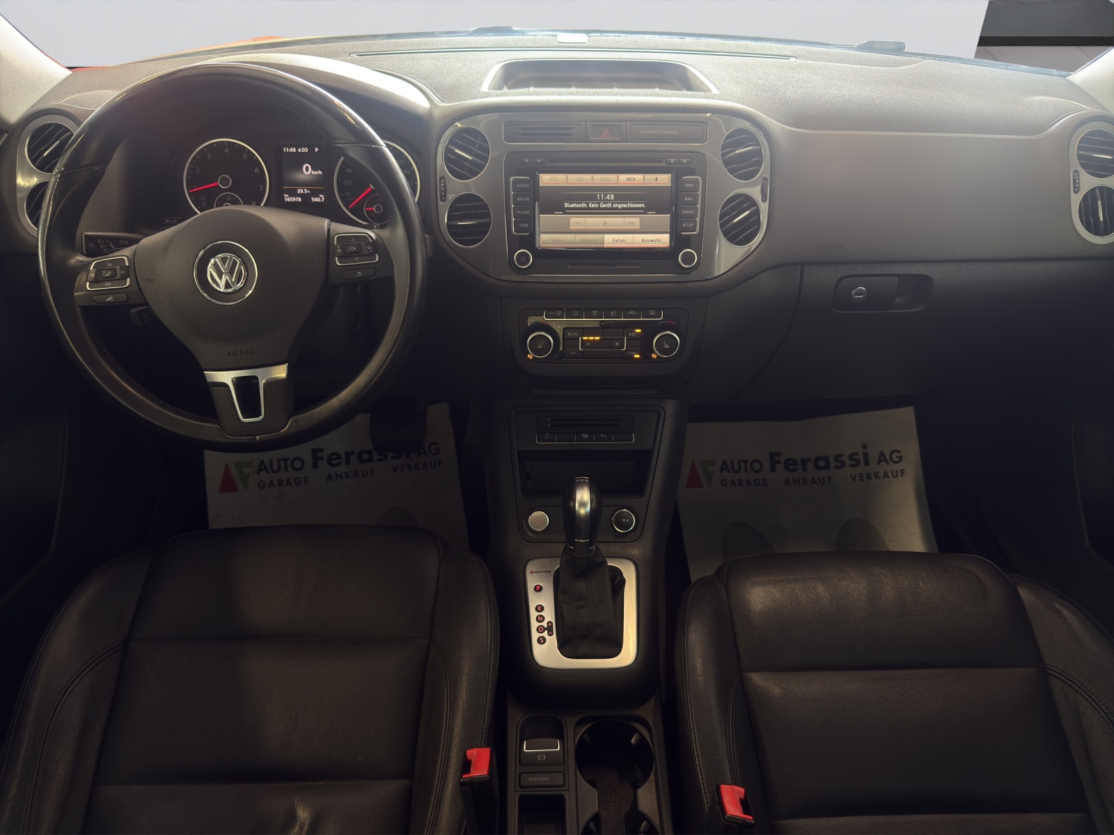 VW Tiguan 2.0 TSI Sport&Style 4Motion DSG-image-12