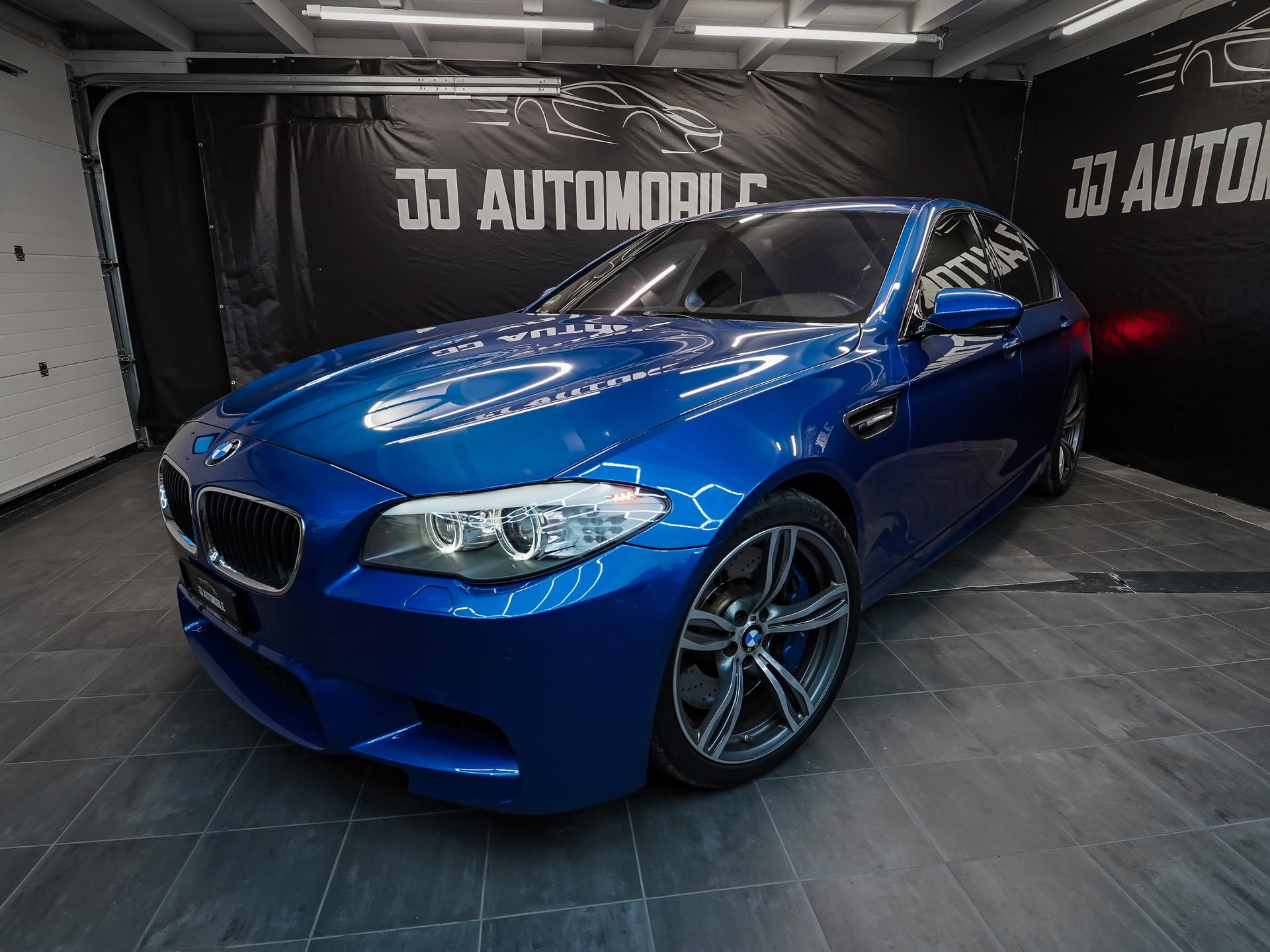 BMW M5 Drivelogic-image-0