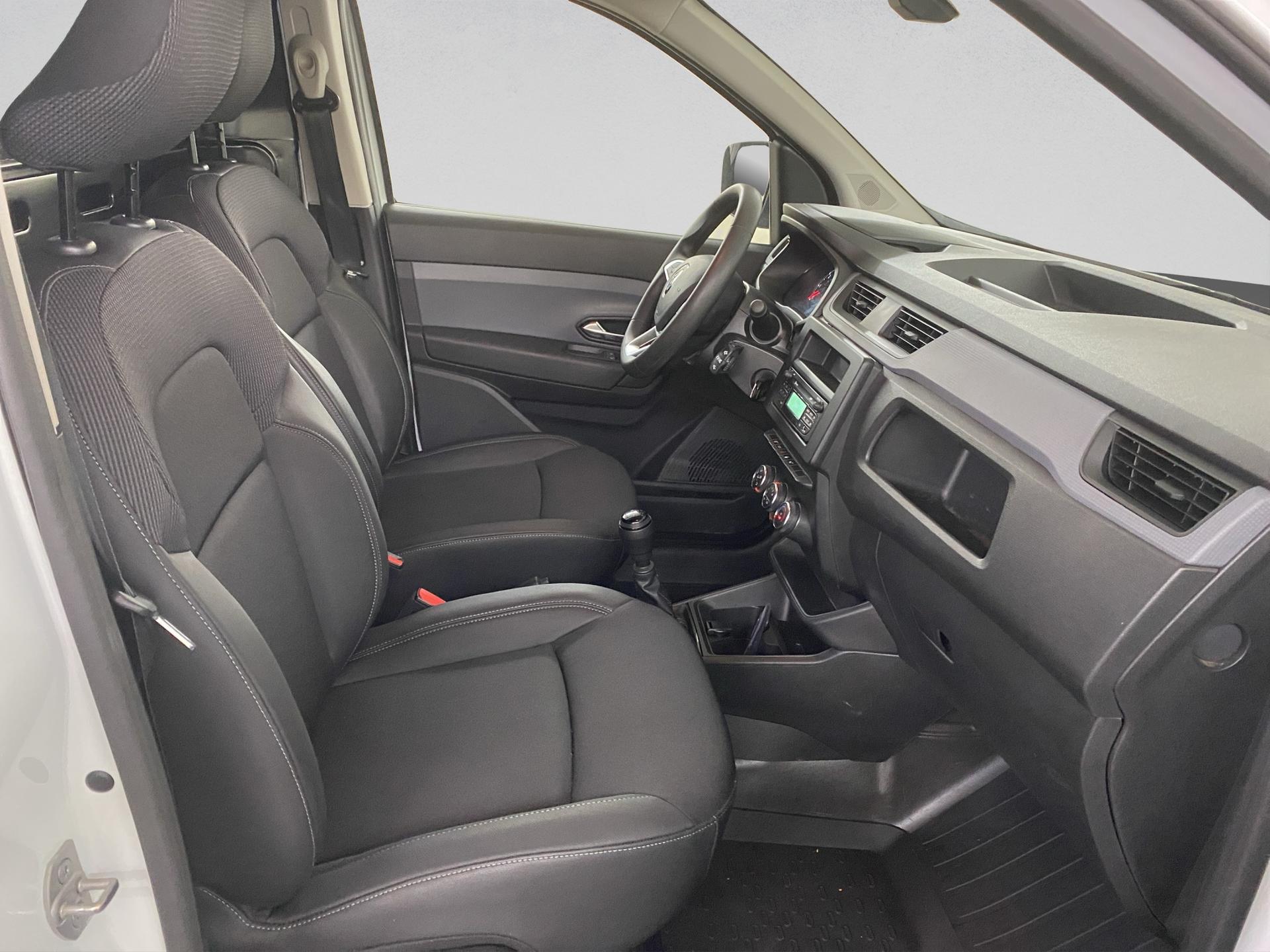 RENAULT Express 1.3TCe 100 PF Advance-image-14