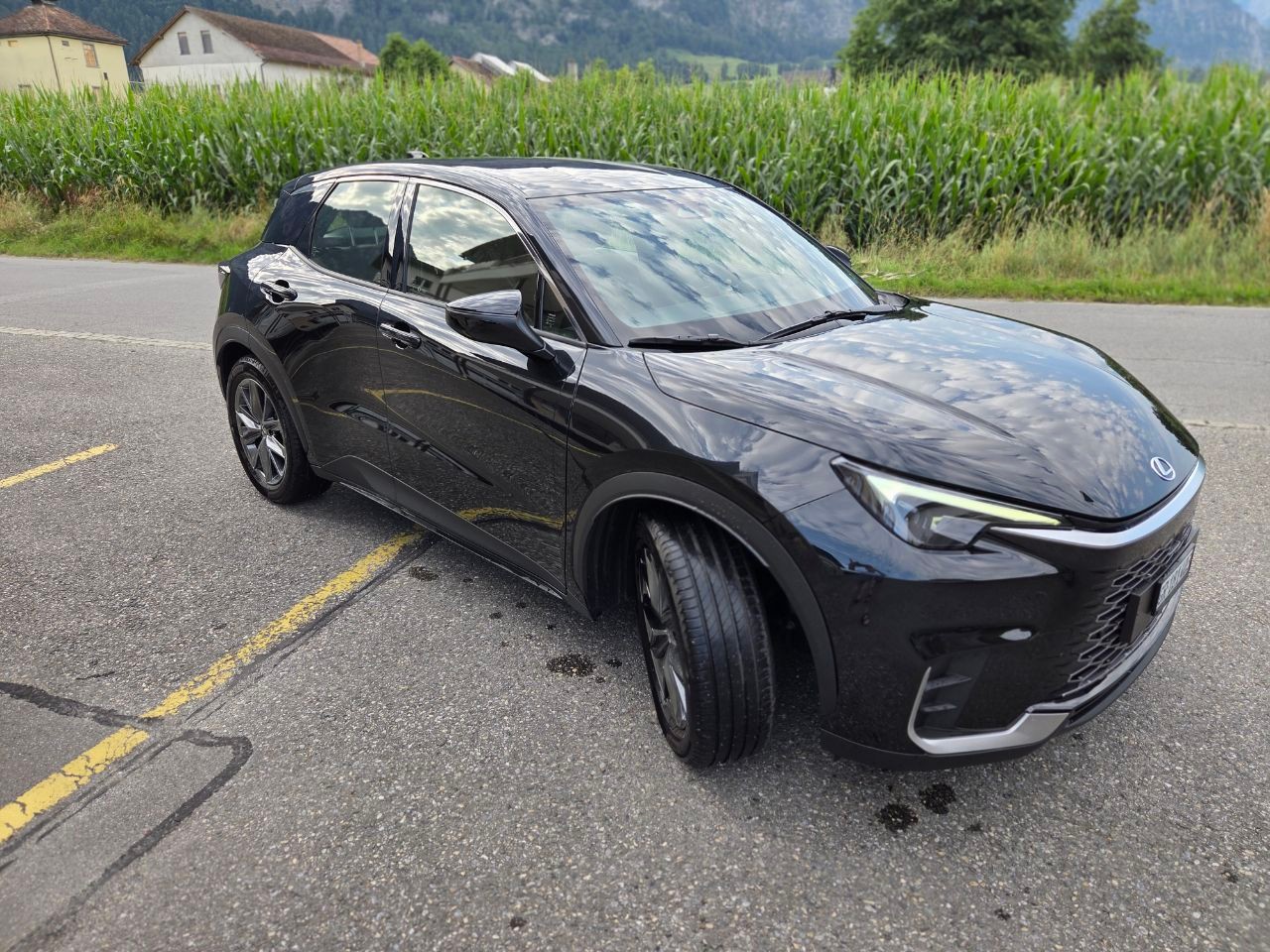 LEXUS 1.5 Hybrid Elegant-image-3