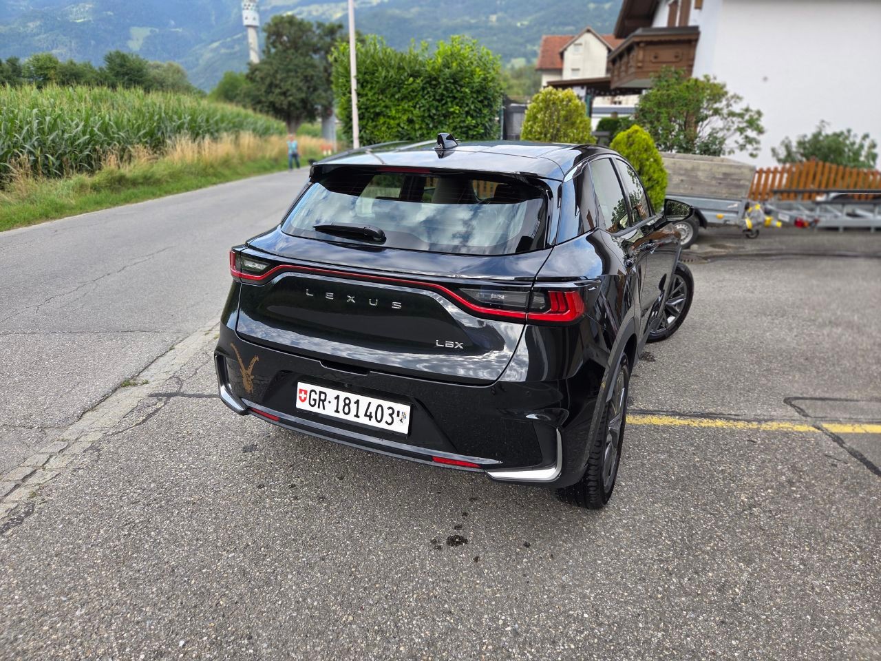 LEXUS 1.5 Hybrid Elegant-image-2