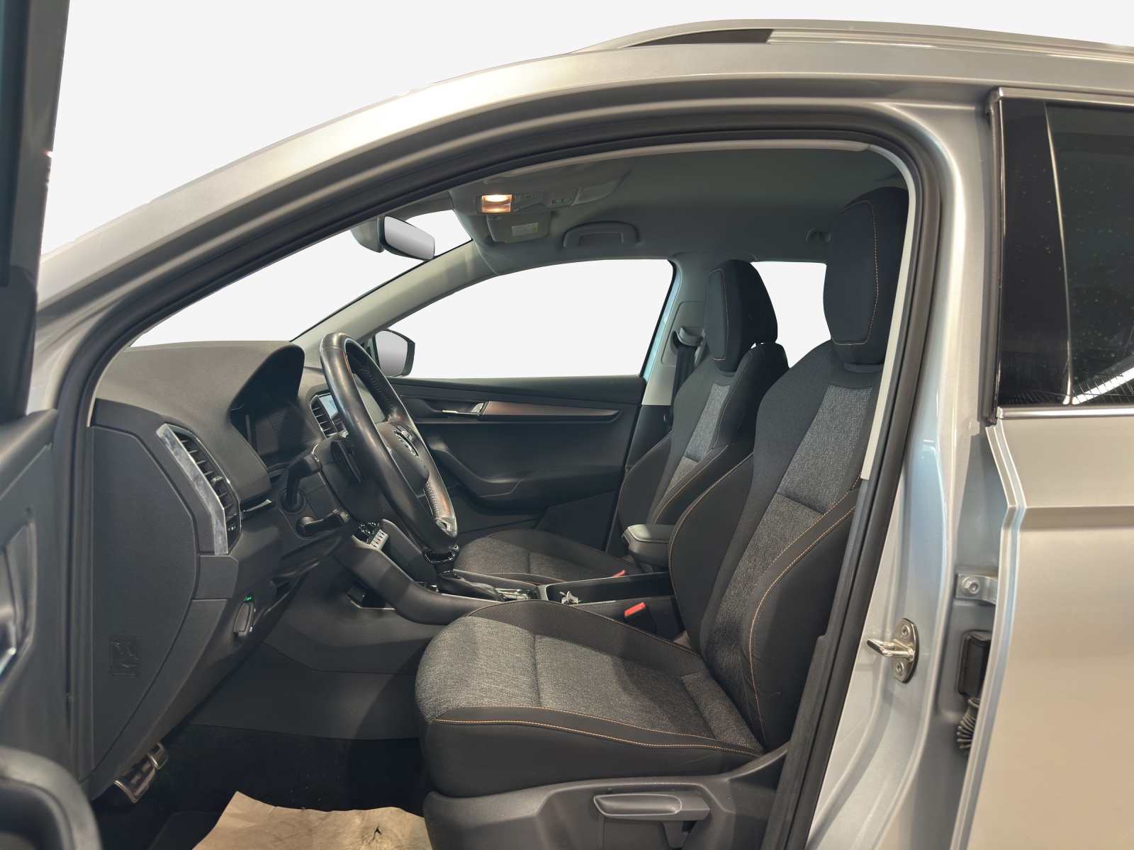 SKODA Karoq 2.0 TDI CR Clever 4x4 DSG-image-7
