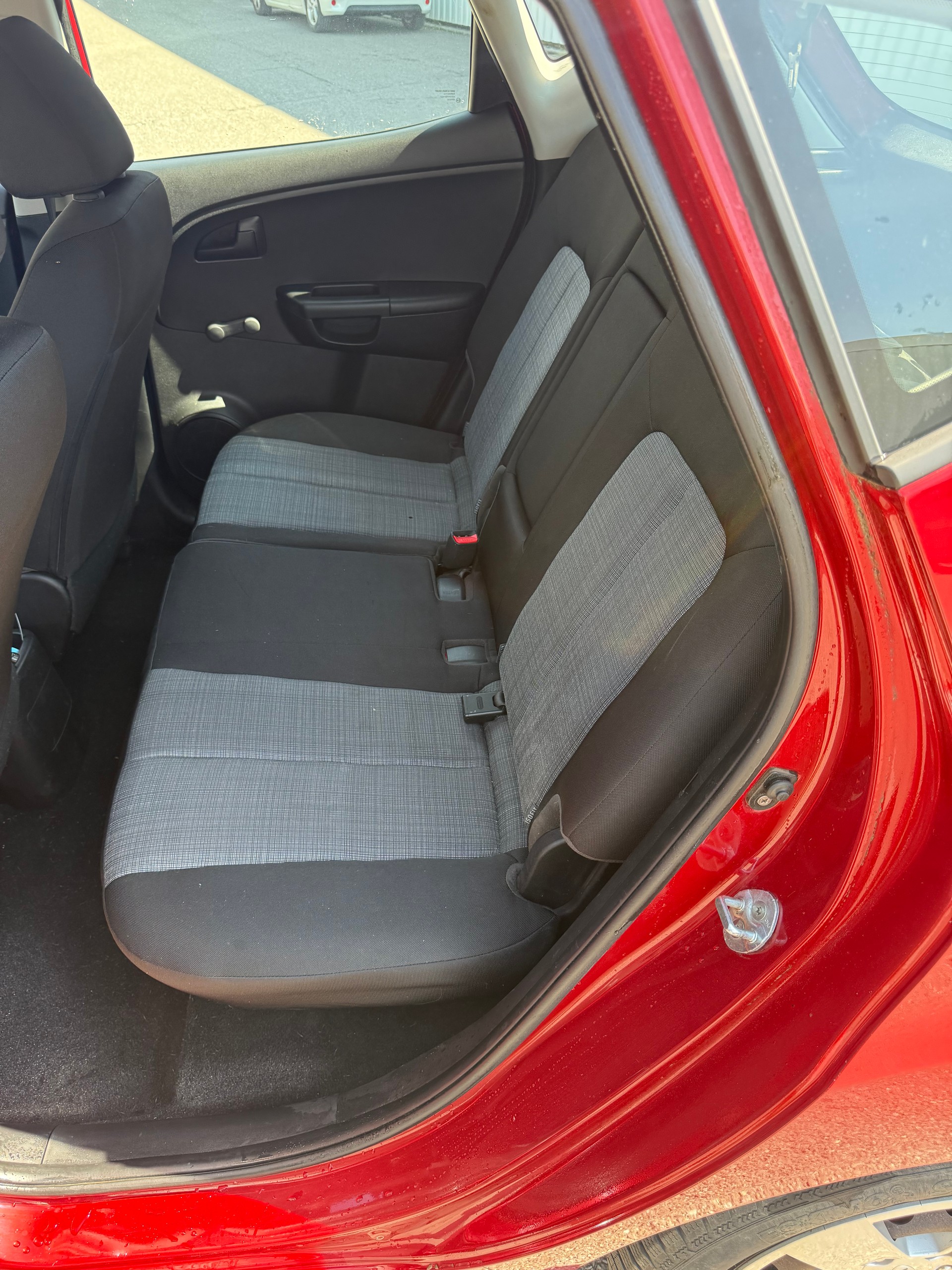 KIA Venga 1.6 CVVT Trend Automatic-image-7