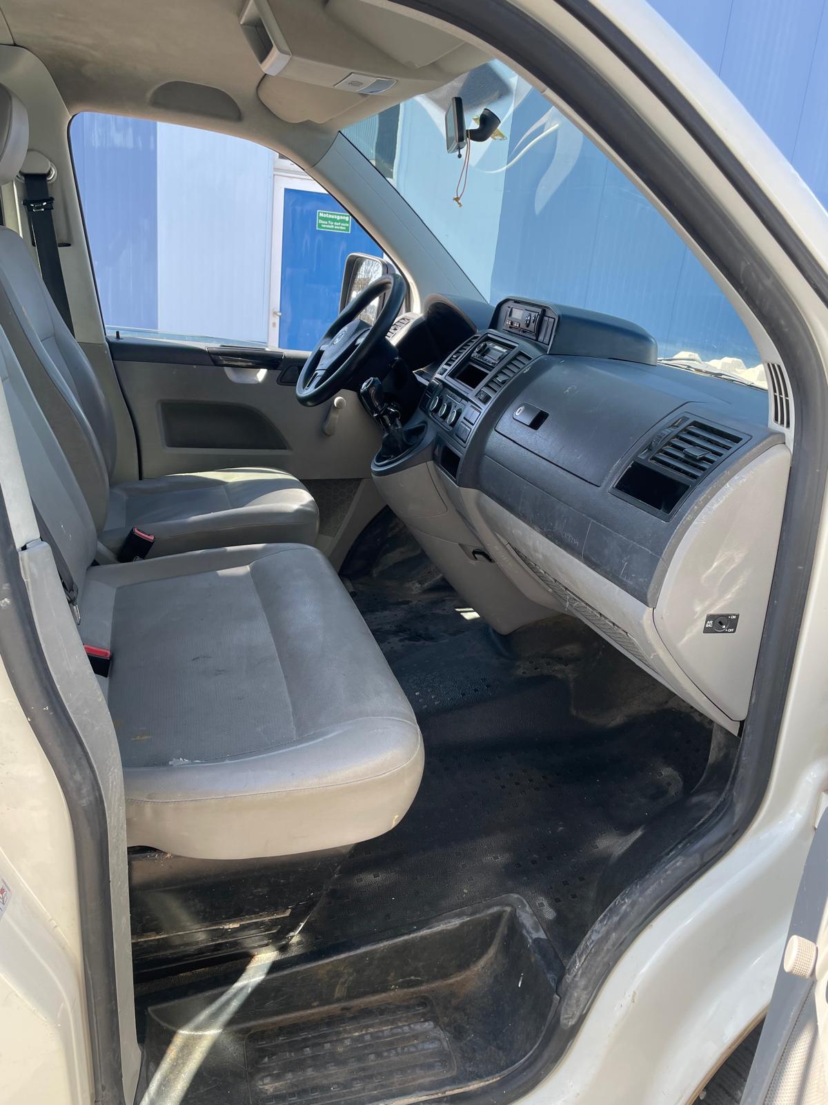 VW T5 2.0 TDI 4Motion-image-10