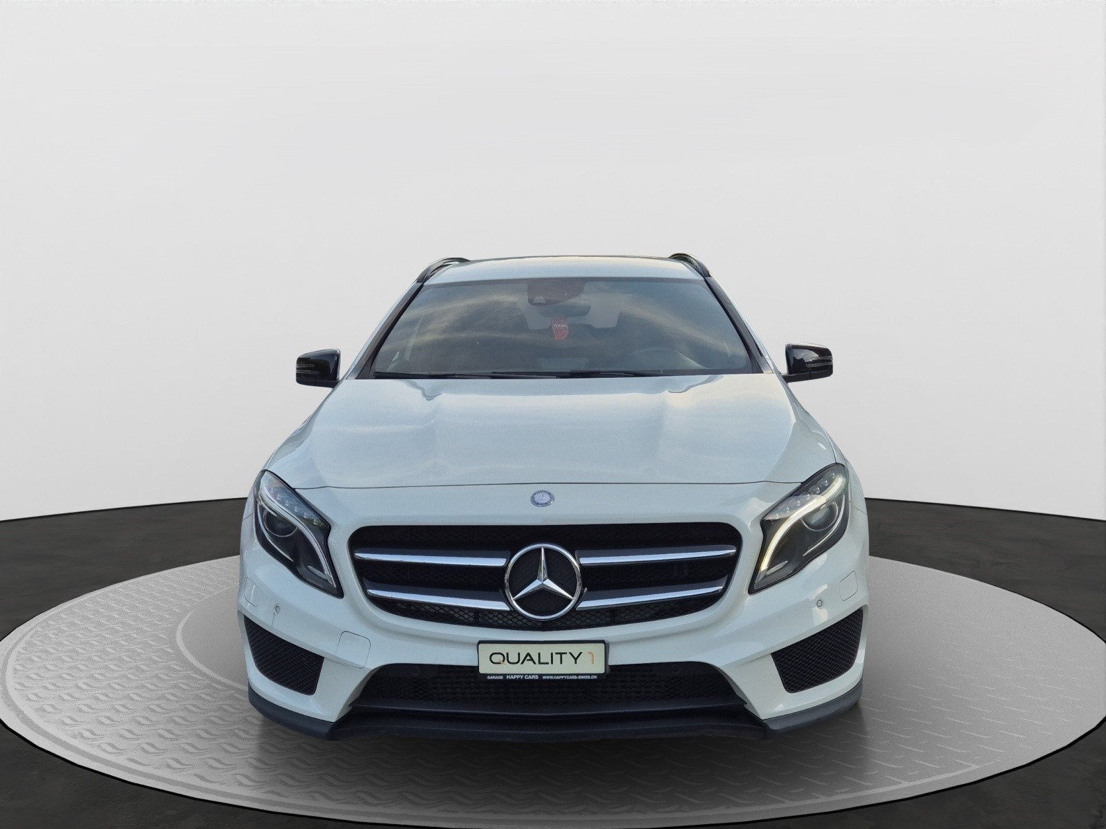 MERCEDES-BENZ GLA 250 AMG Line 4Matic 7G-DCT-image-1
