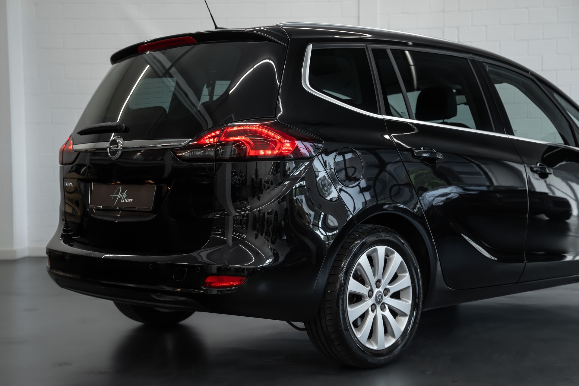 OPEL Zafira 1.4i 16V Turbo Excellence Automatic * 7-Plätzer *-image-6
