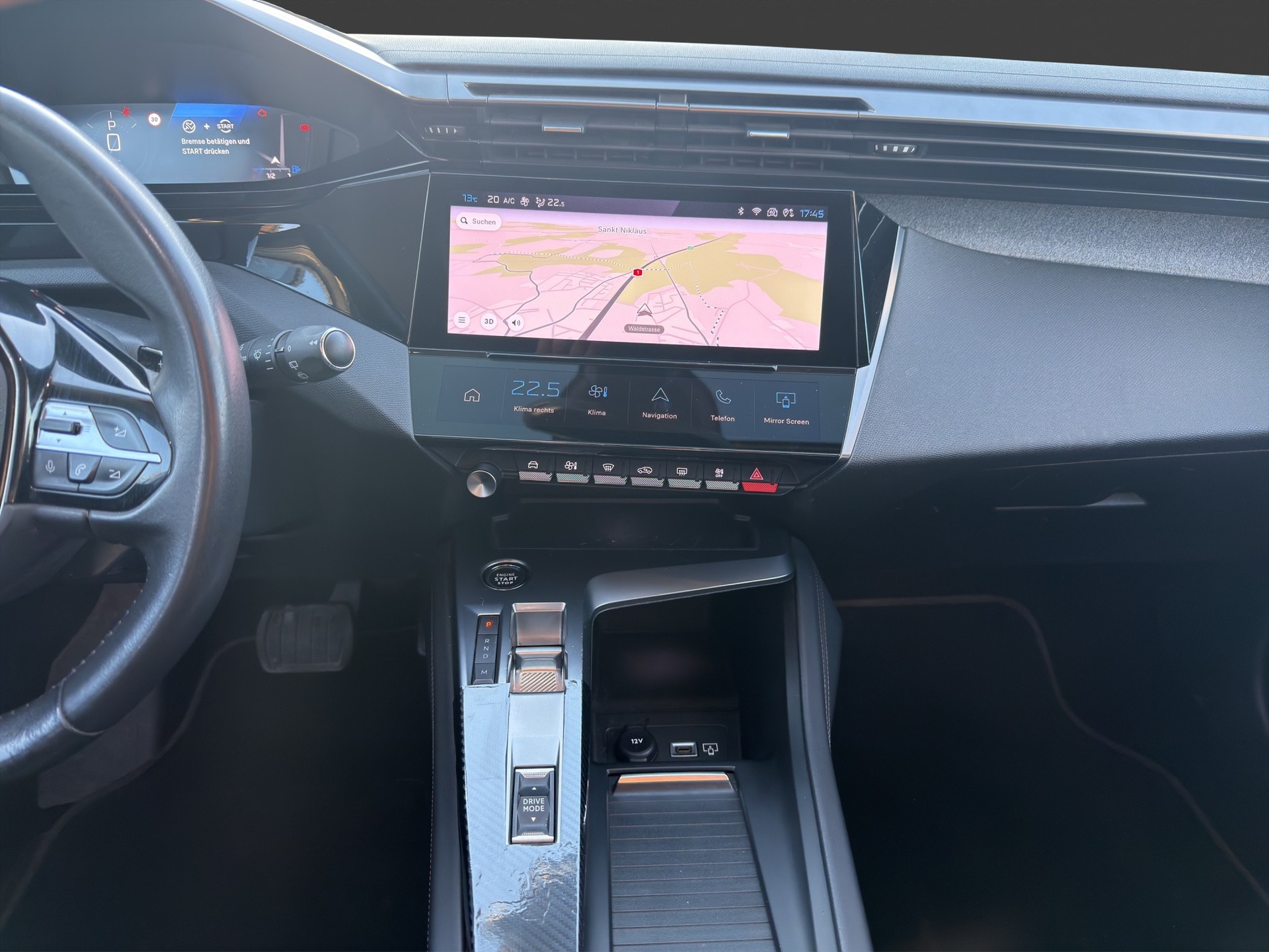 PEUGEOT 308 SW 1.5 BlueHDI Allure Pack EAT8-image-12