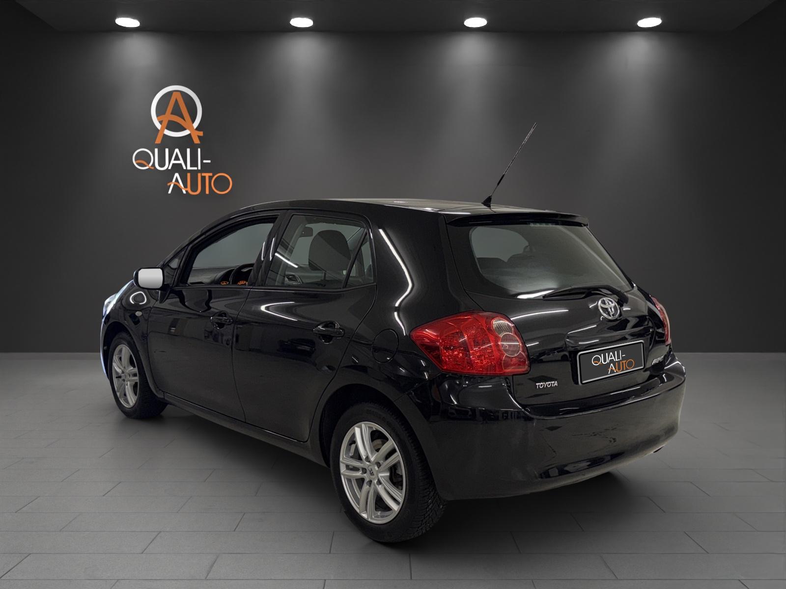 TOYOTA Auris 1.6 Style-image-3