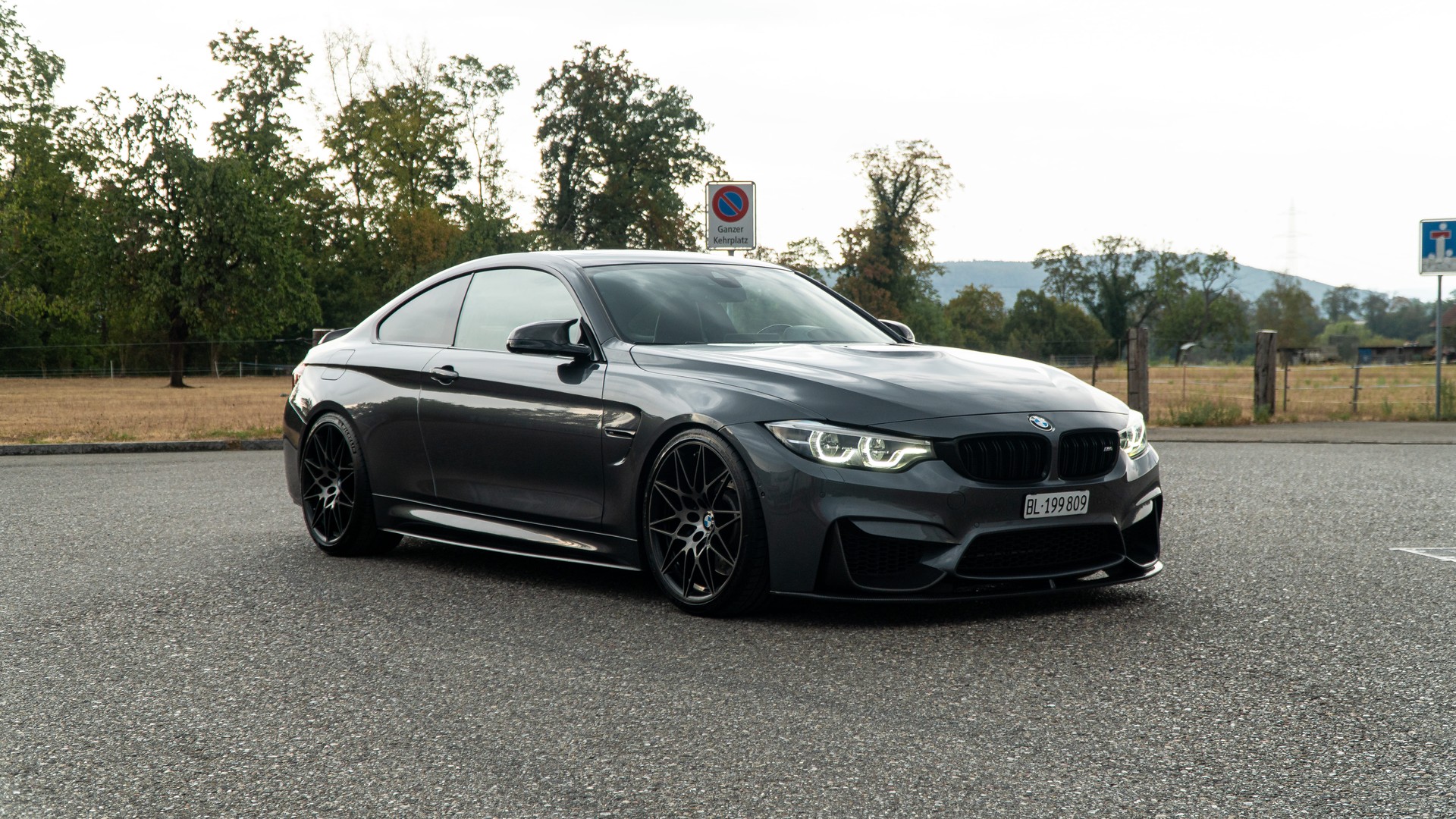 BMW M4 Competition-image-0