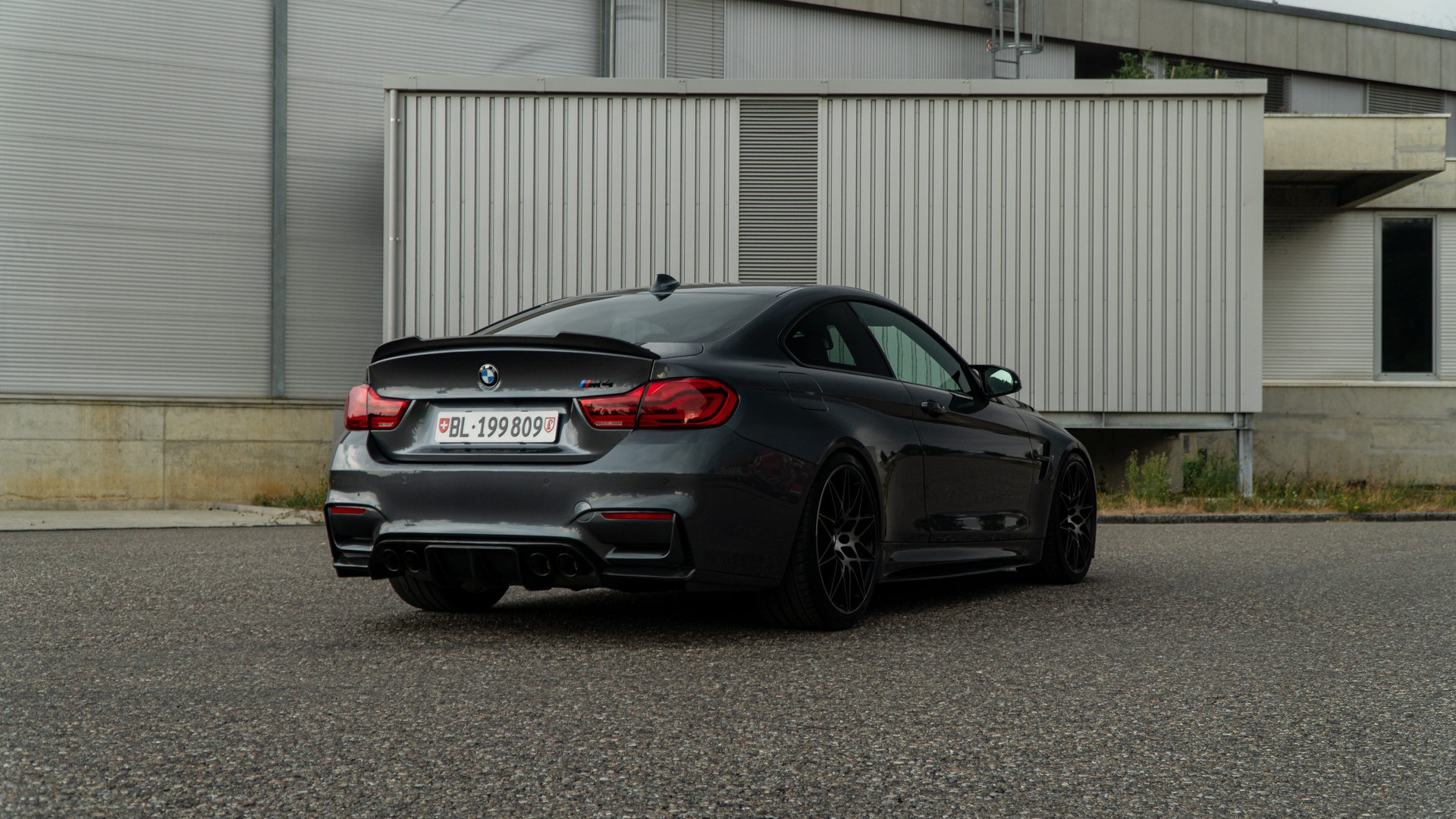 BMW M4 Competition-image-3