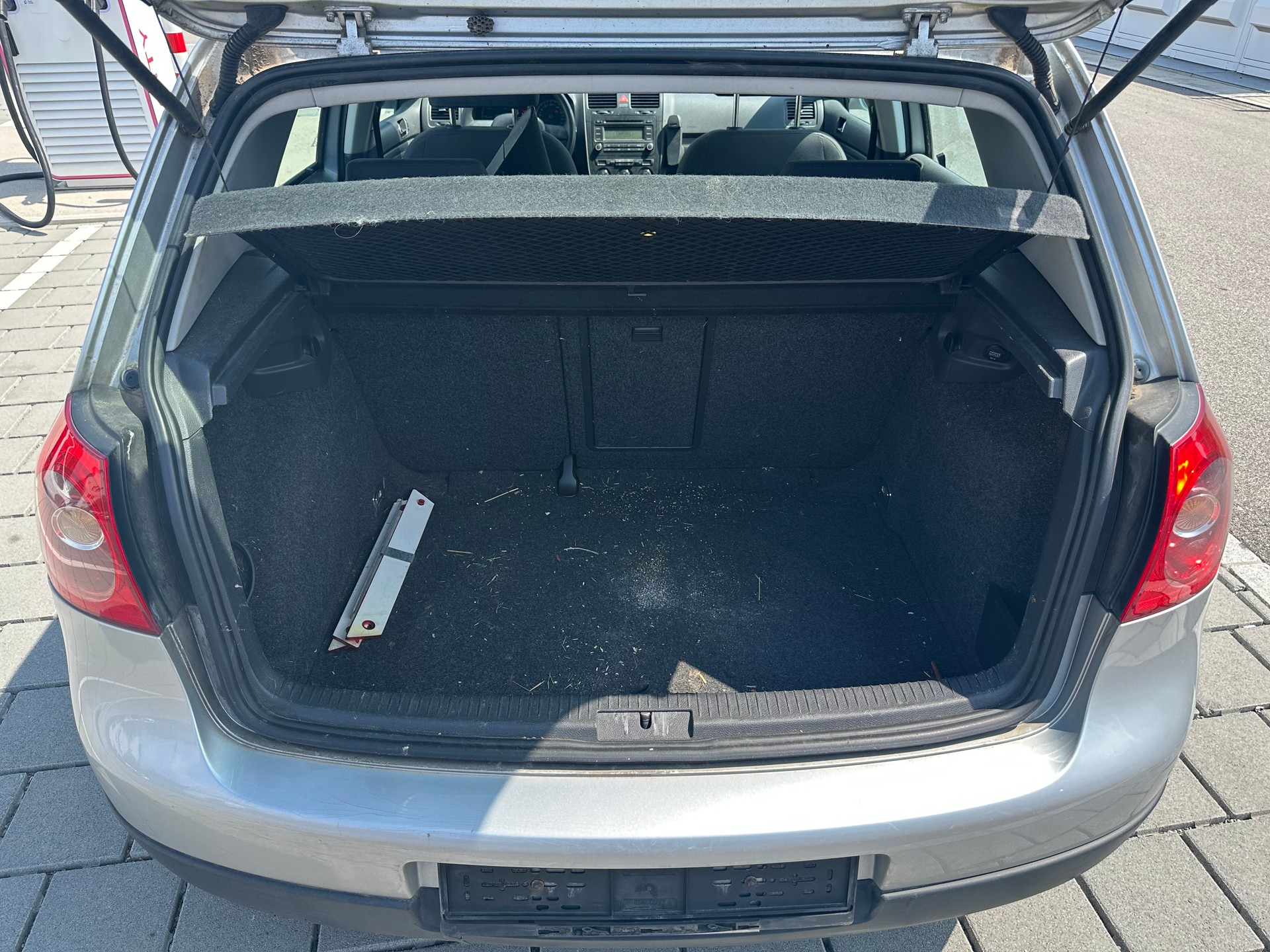 VW GOLF-image-7