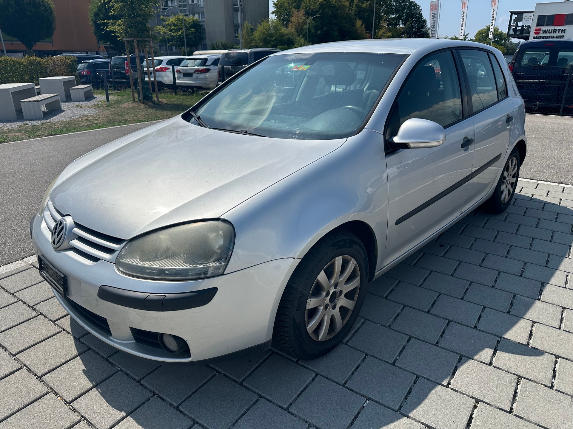 VW GOLF-image-1