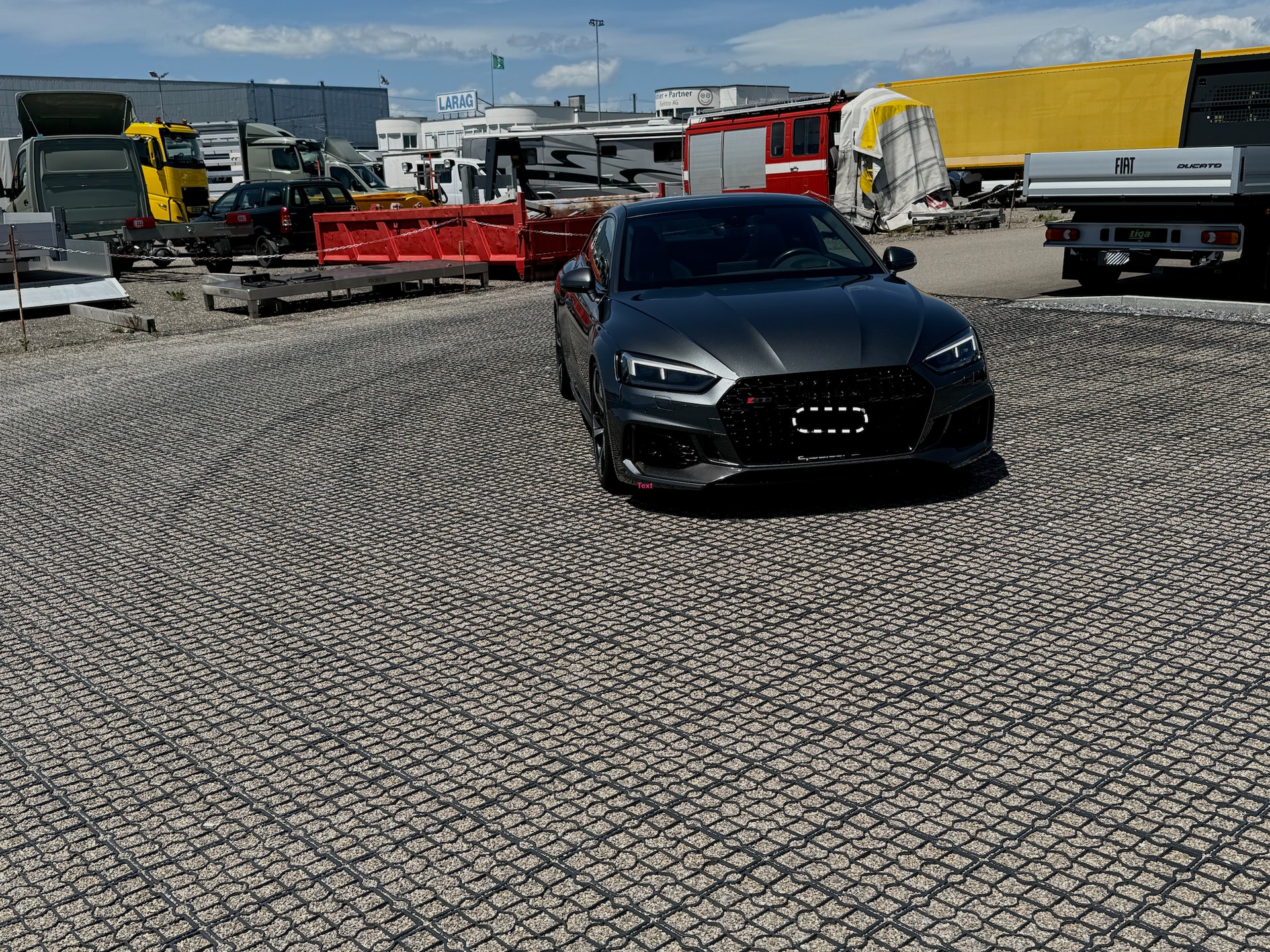 AUDI 2.9 V6 TFSI quattro T-Tronic / 510 PS /Gewindefahrwerk KW V3 / • Matrix-LED-Scheinwerfer / • Bang & Olufsen-image-3